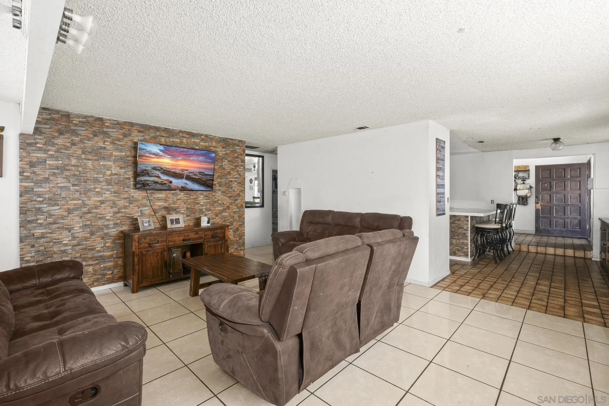 1650 Sycamore Dr