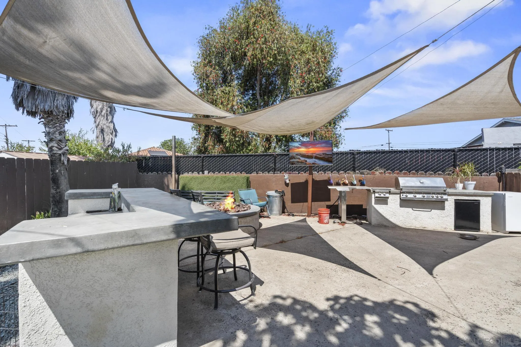 1650 Sycamore Dr