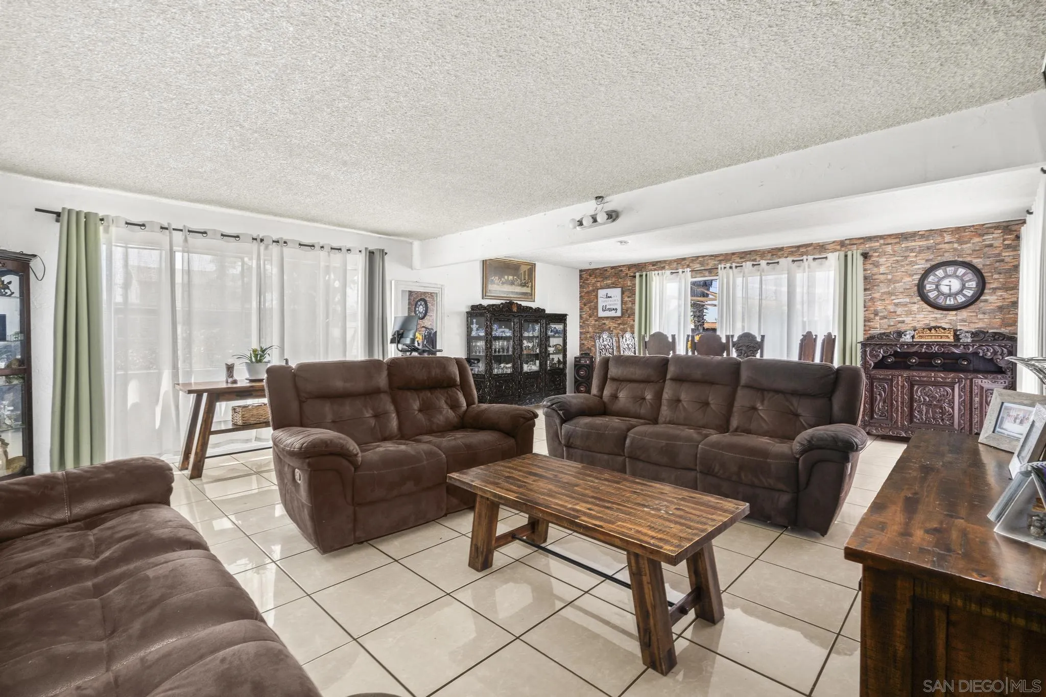 1650 Sycamore Dr