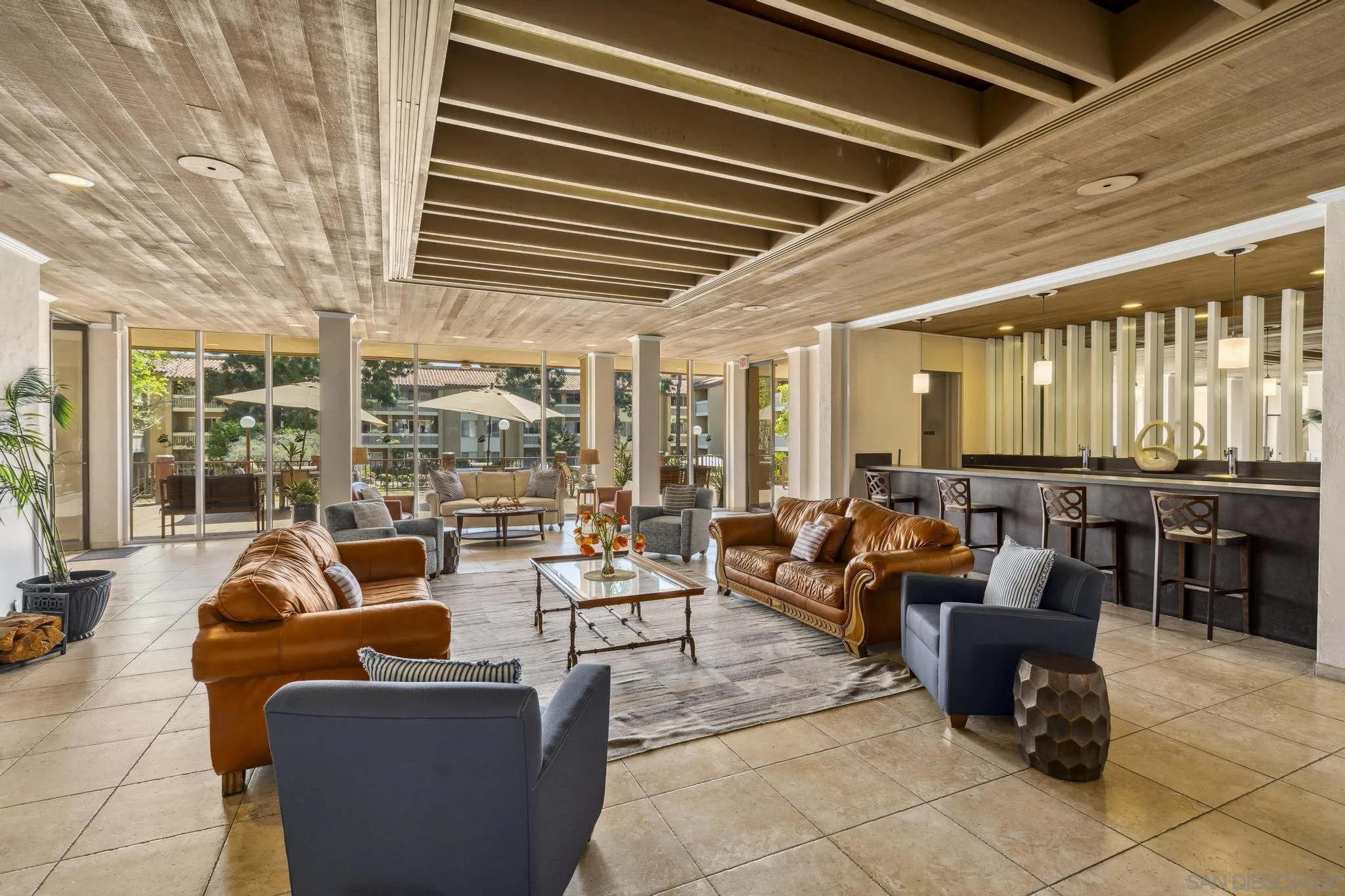 4600 Lamont St Unit #4-103