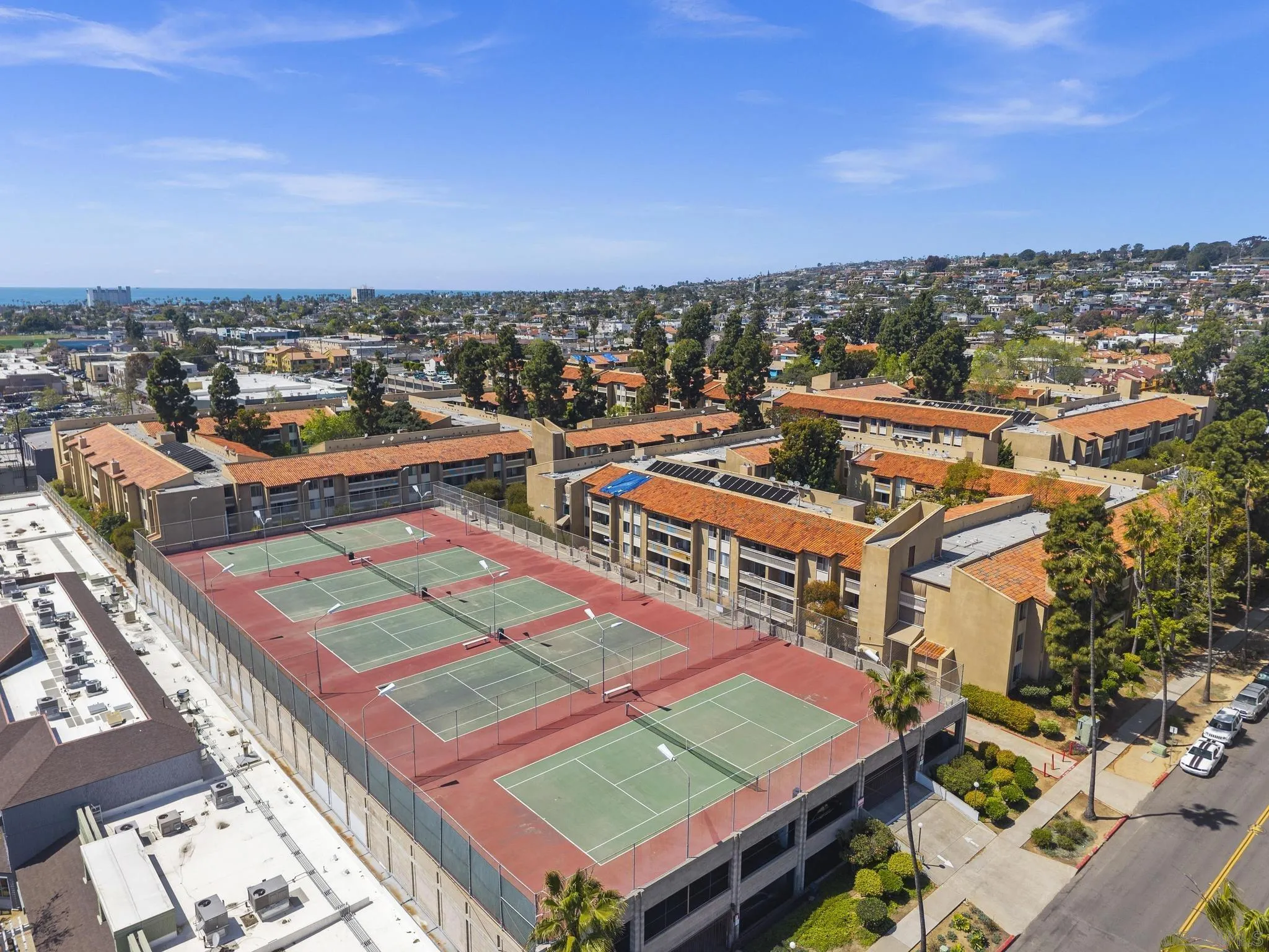 4600 Lamont St Unit #4-103