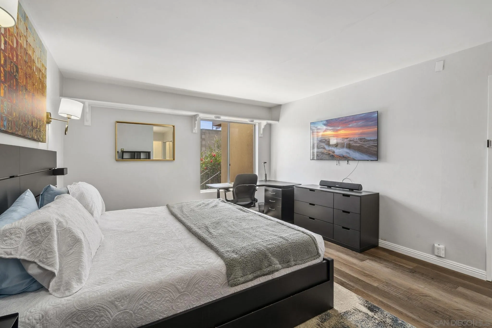 4600 Lamont St Unit #4-103