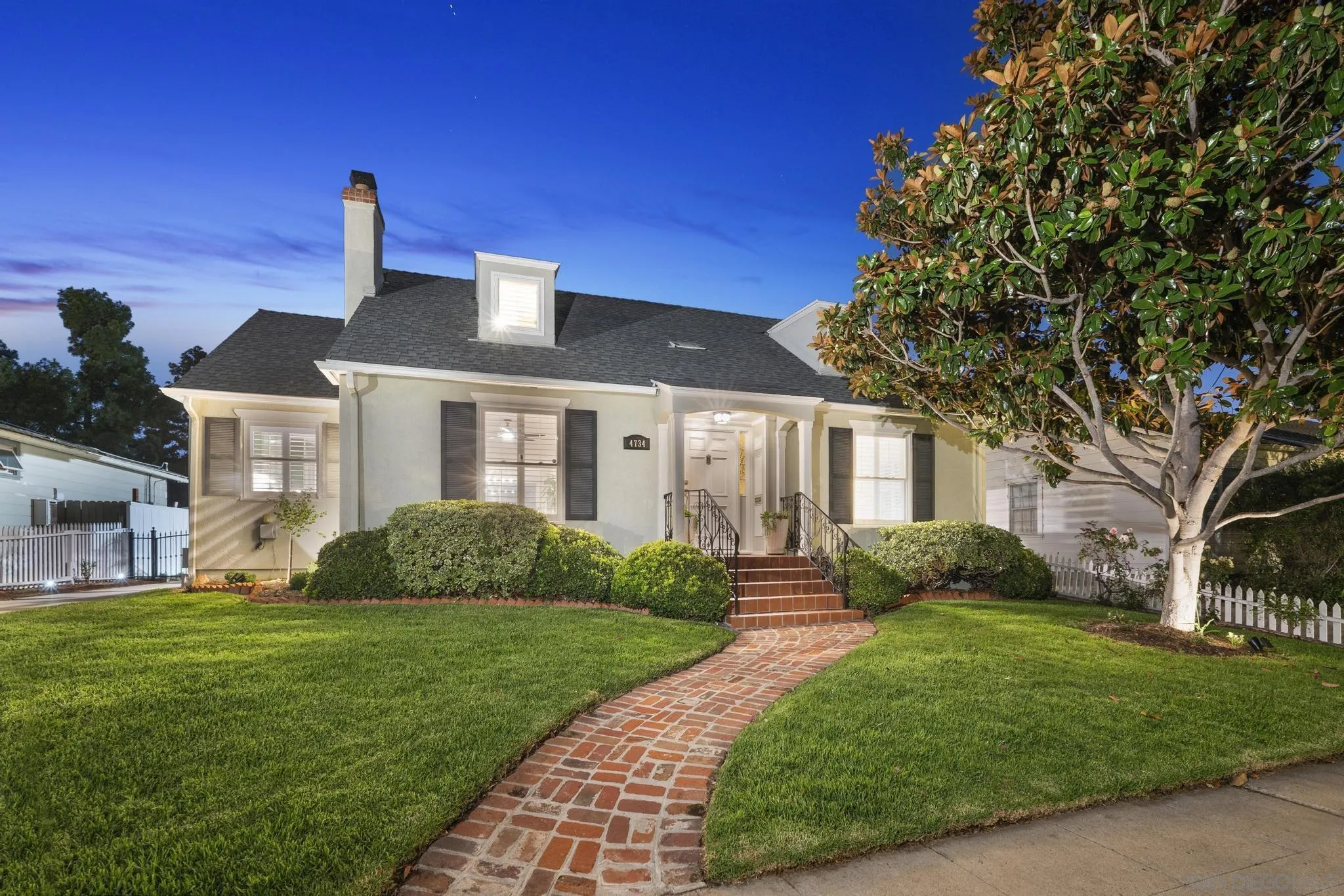 4734 Miracle Dr
