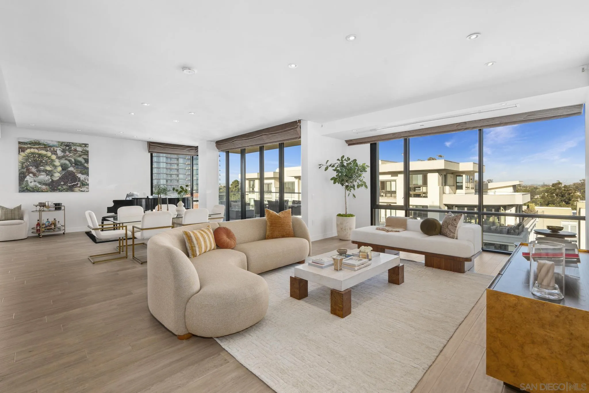 2604 5th Ave Unit #801