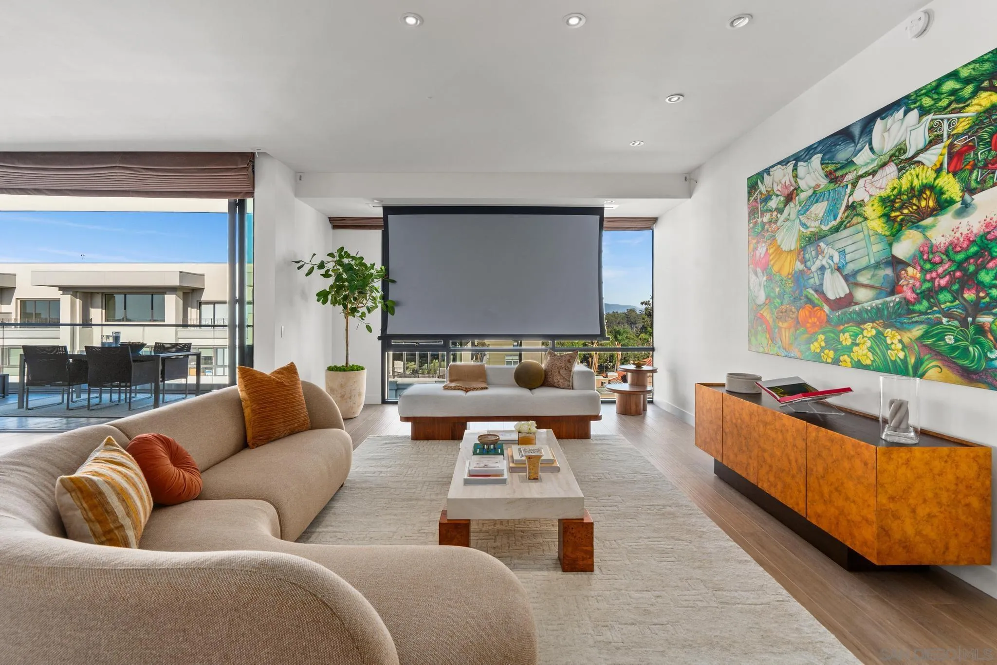 2604 5th Ave Unit #801