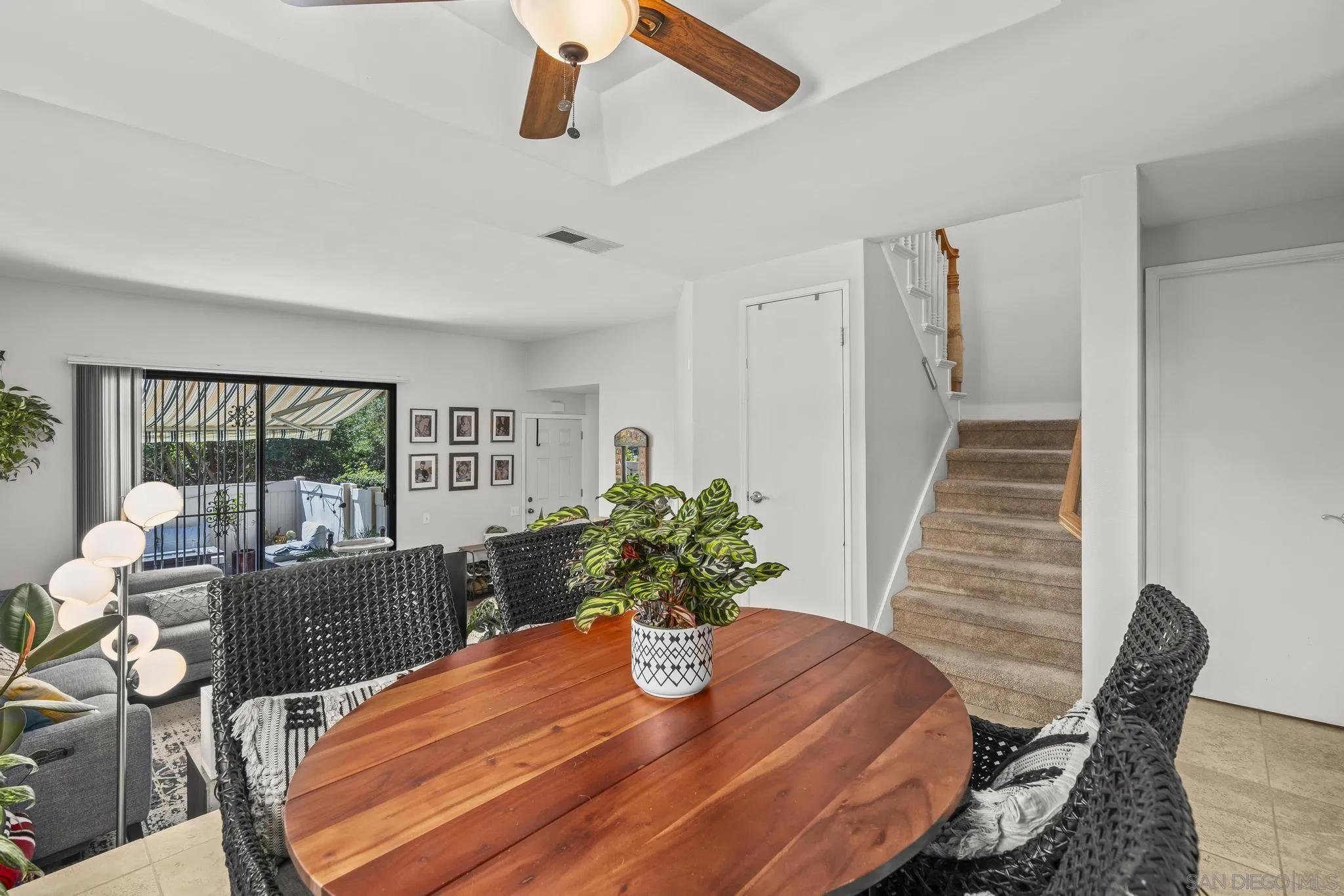 3662 Marlesta Dr