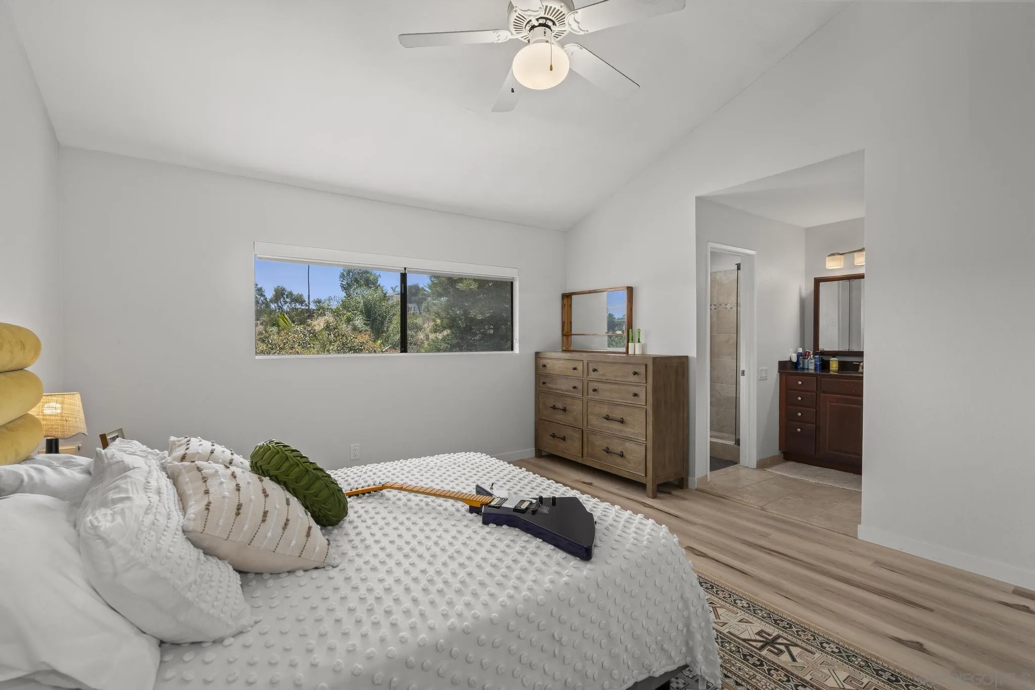 3662 Marlesta Dr