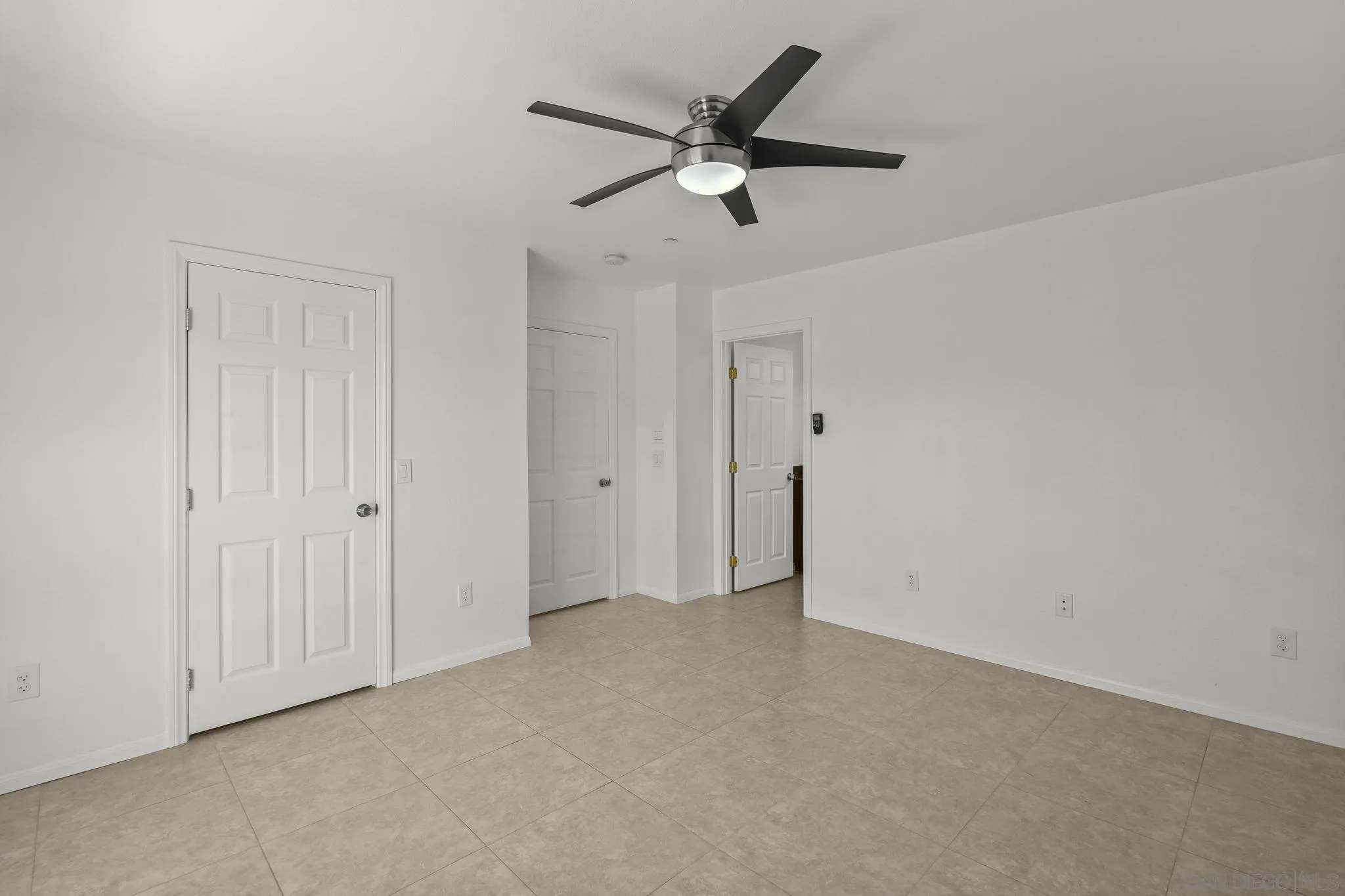 12507 Castle Court Dr