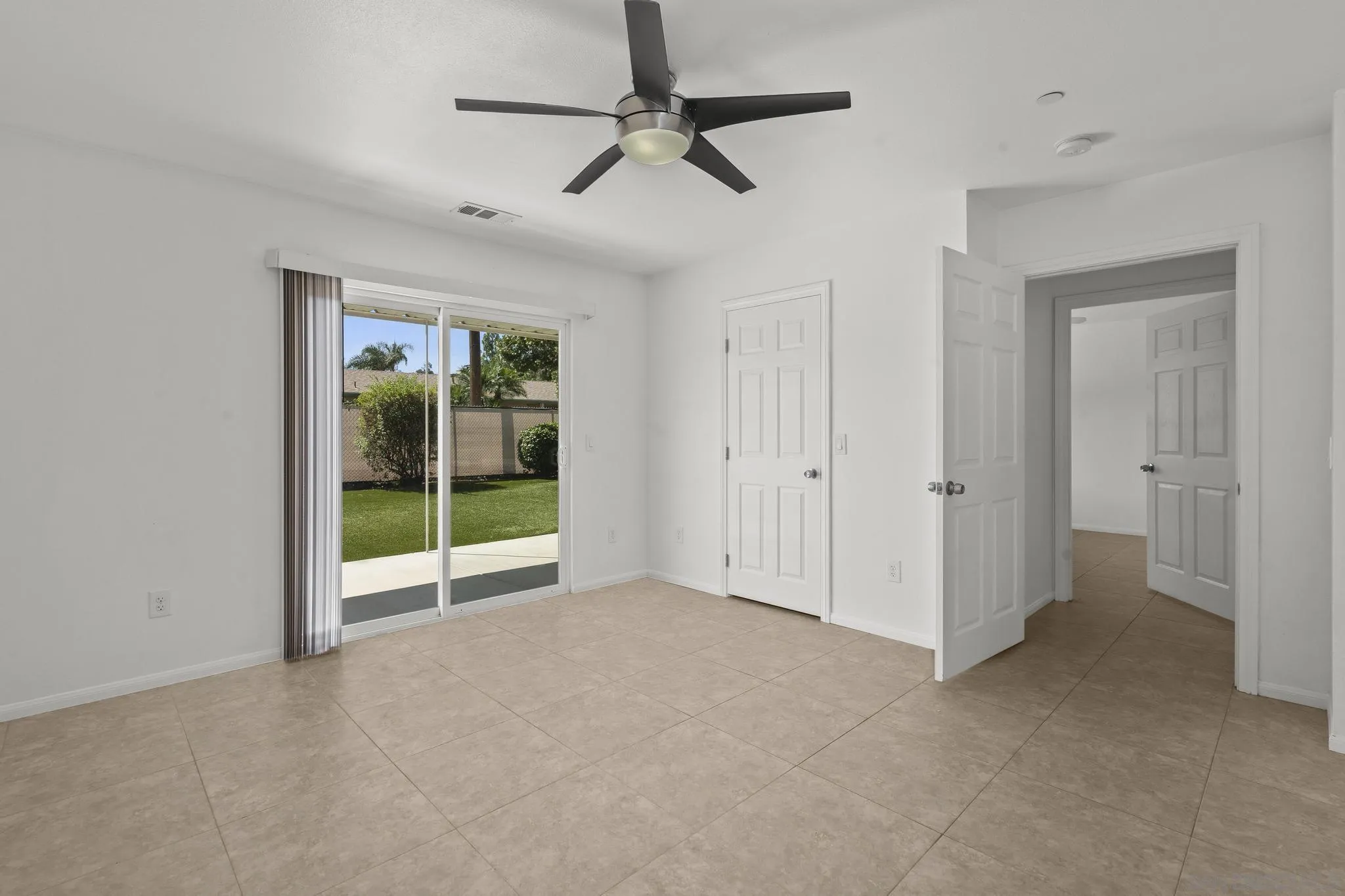 12507 Castle Court Dr