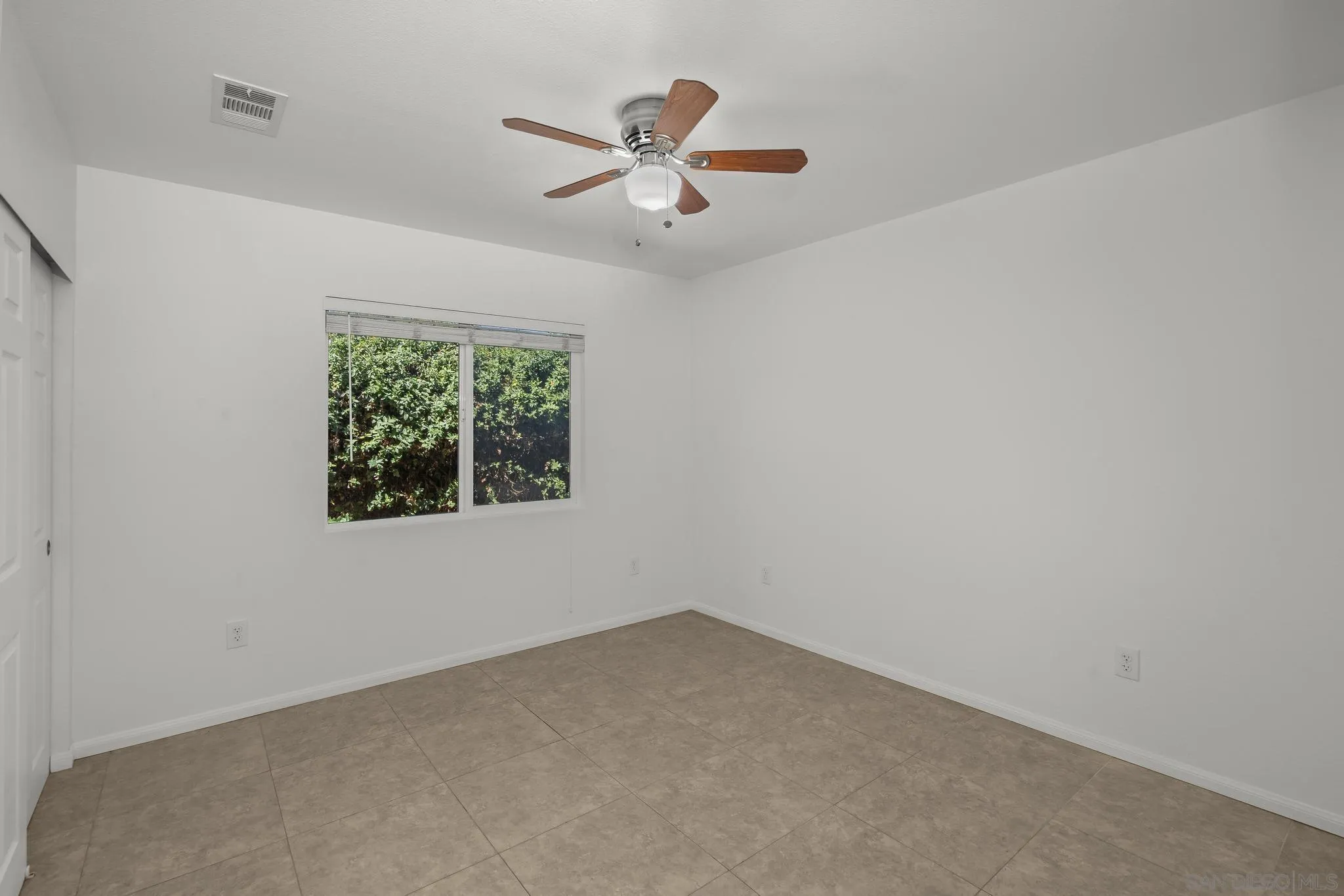 12507 Castle Court Dr