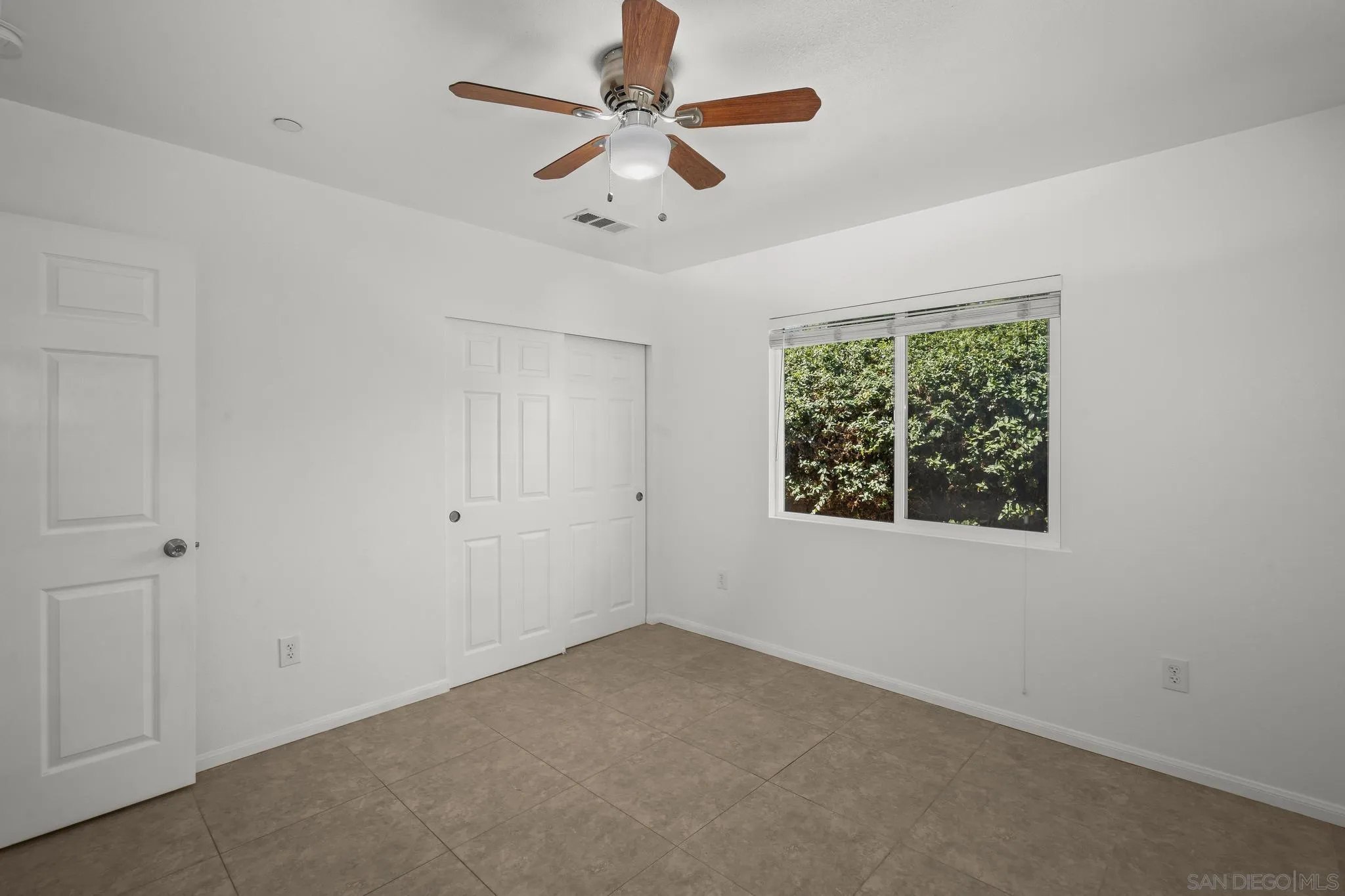 12507 Castle Court Dr