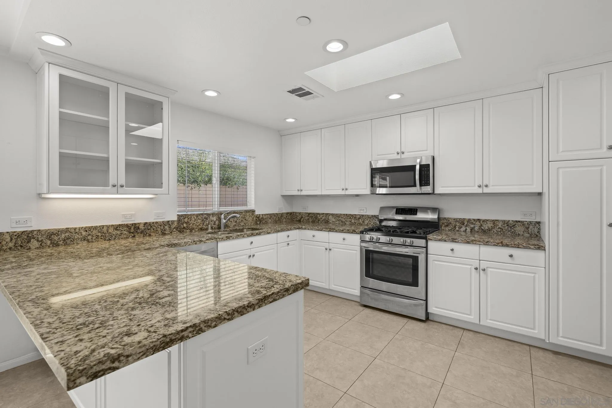 12507 Castle Court Dr