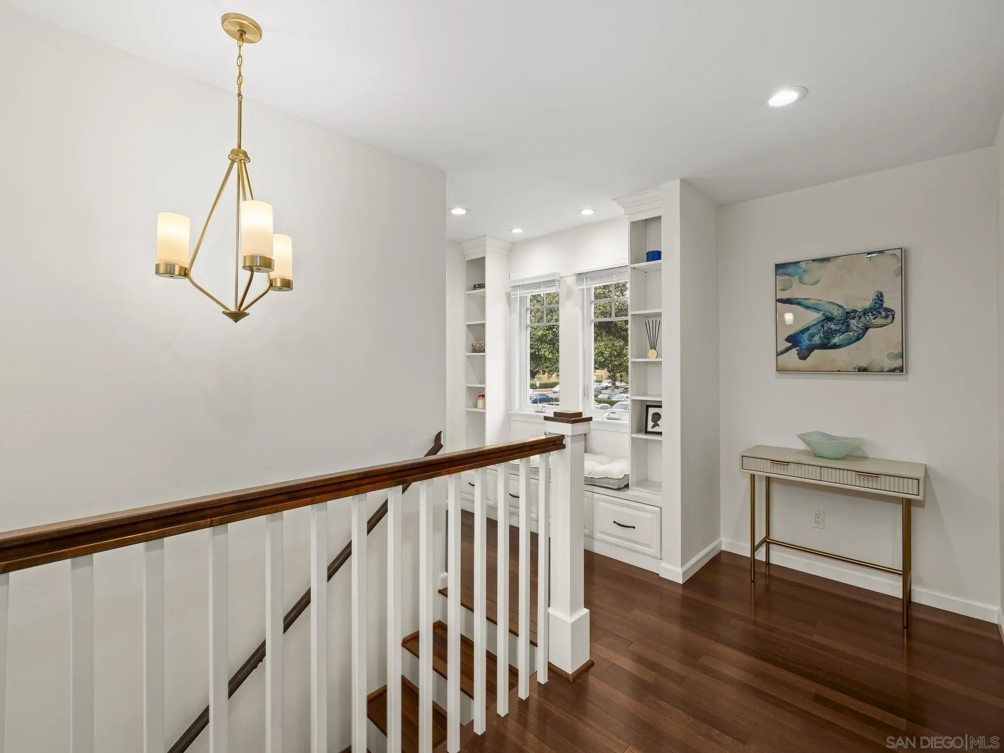 1410 2nd St