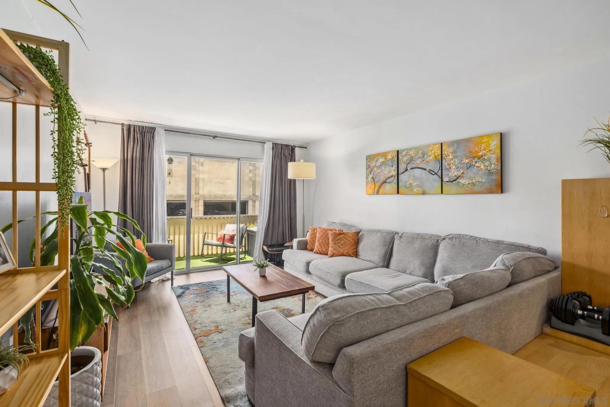 4600 Lamont St Unit #4-103