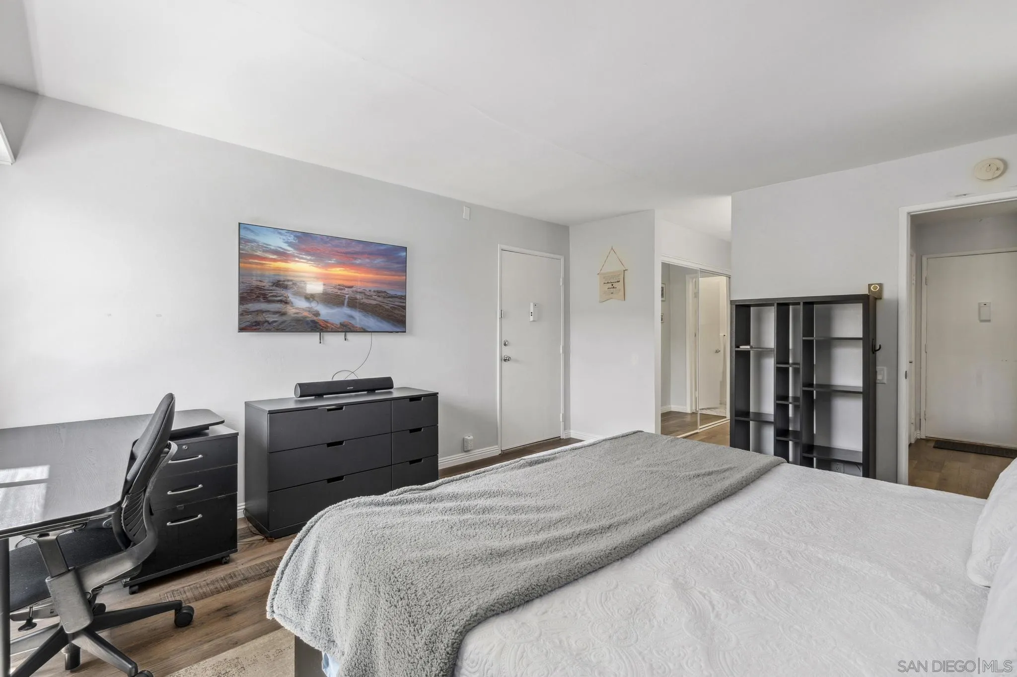 4600 Lamont St Unit #4-103