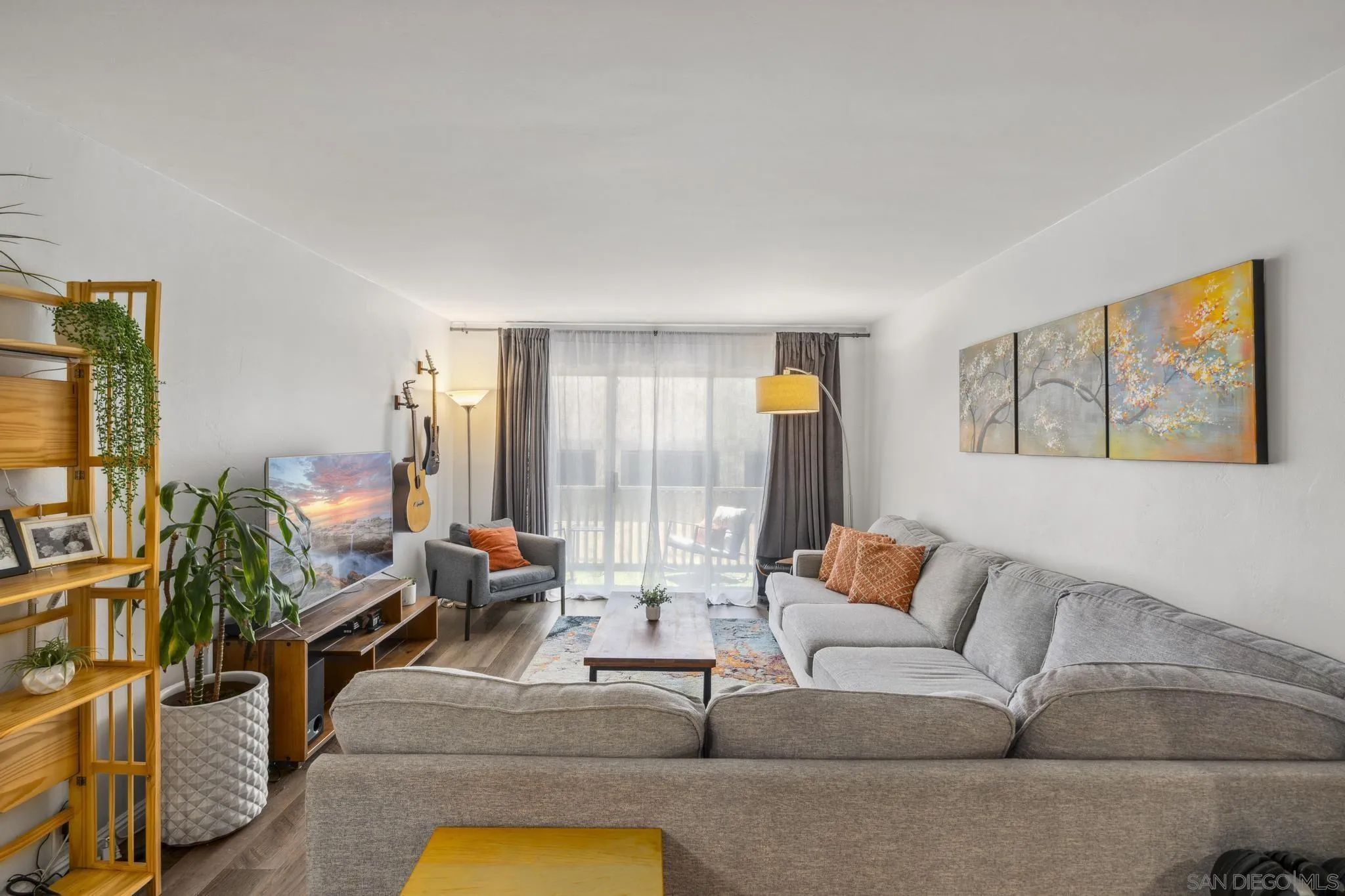 4600 Lamont St Unit #4-103