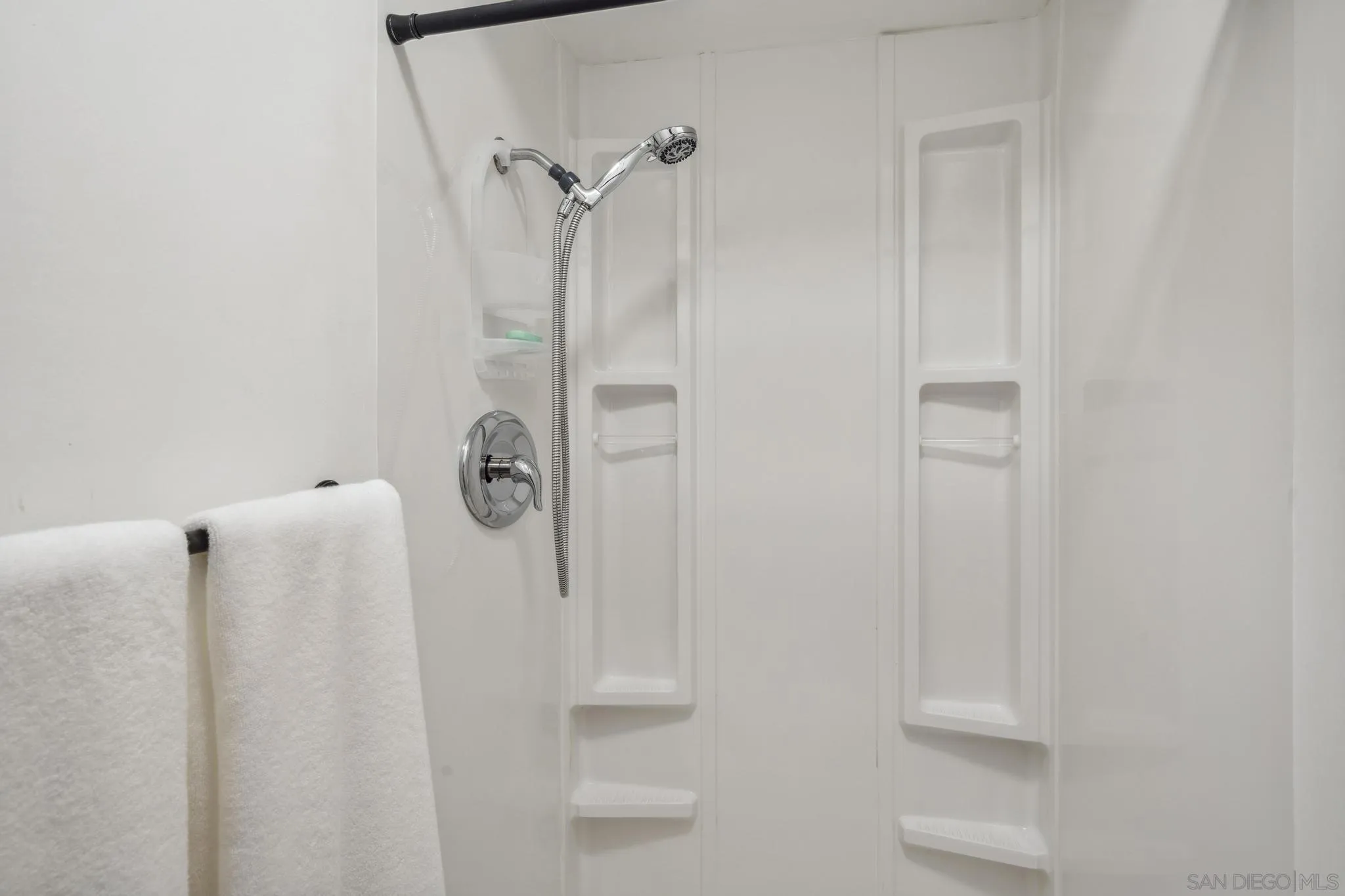 4600 Lamont St Unit #4-103