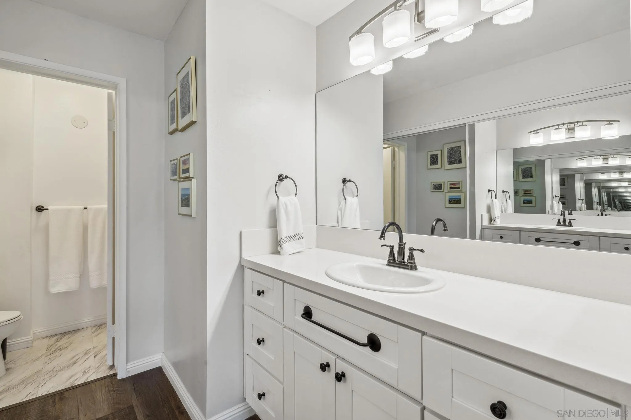 4600 Lamont St Unit #4-103