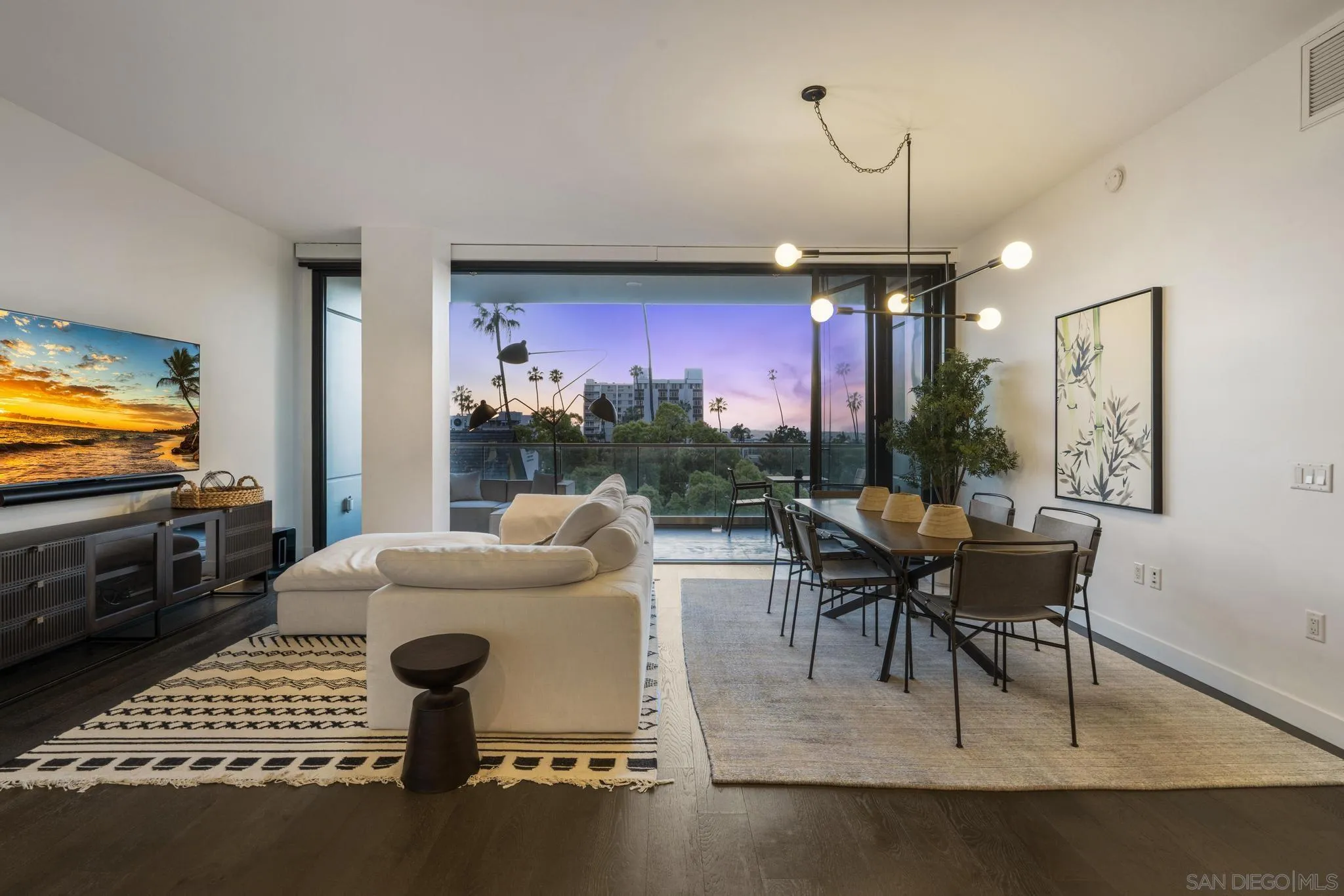 2604 5th Ave Unit 406