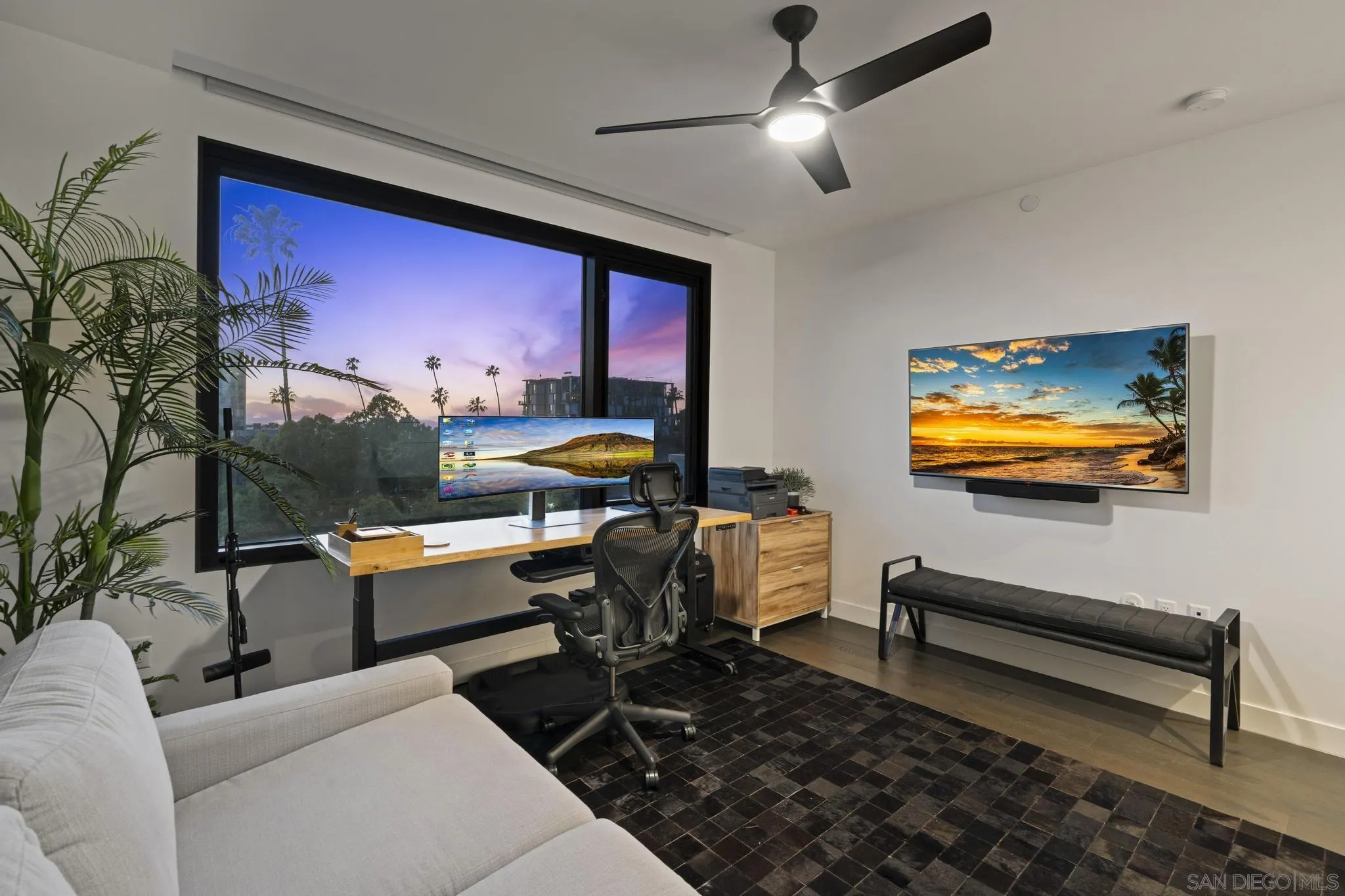 2604 5th Ave Unit 406