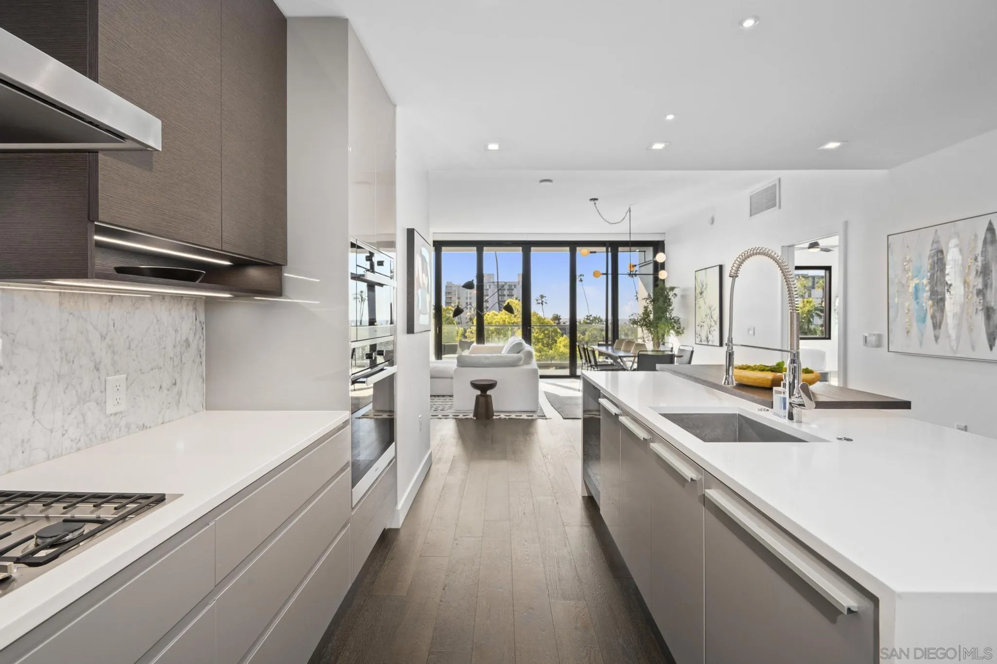 2604 5th Ave Unit 406