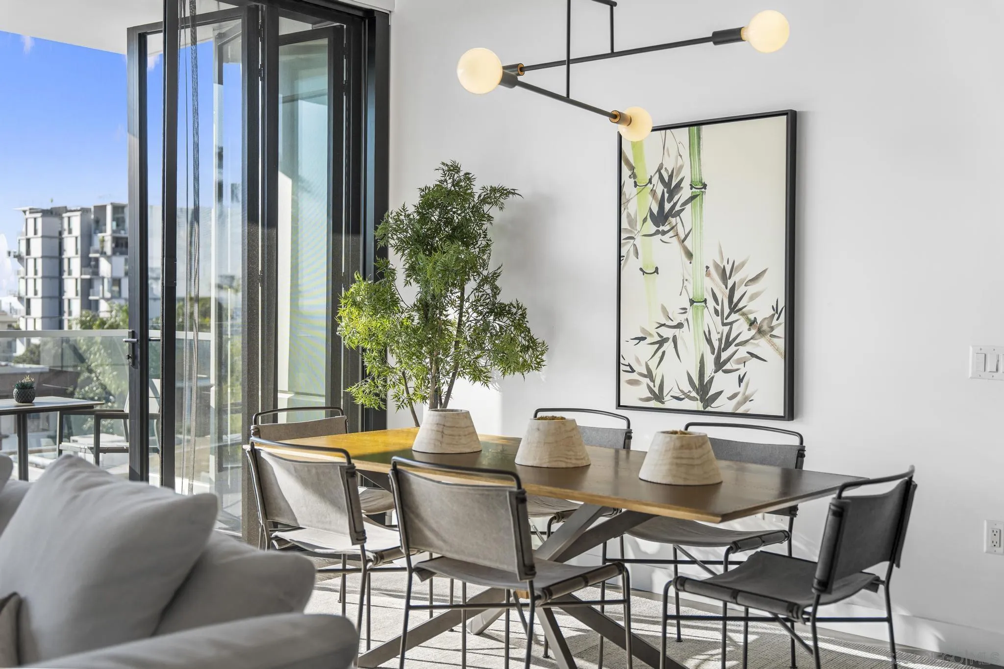 2604 5th Ave Unit 406