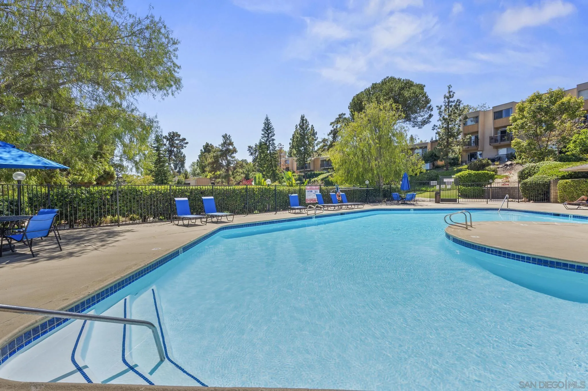 5710 Baltimore Dr Unit #427