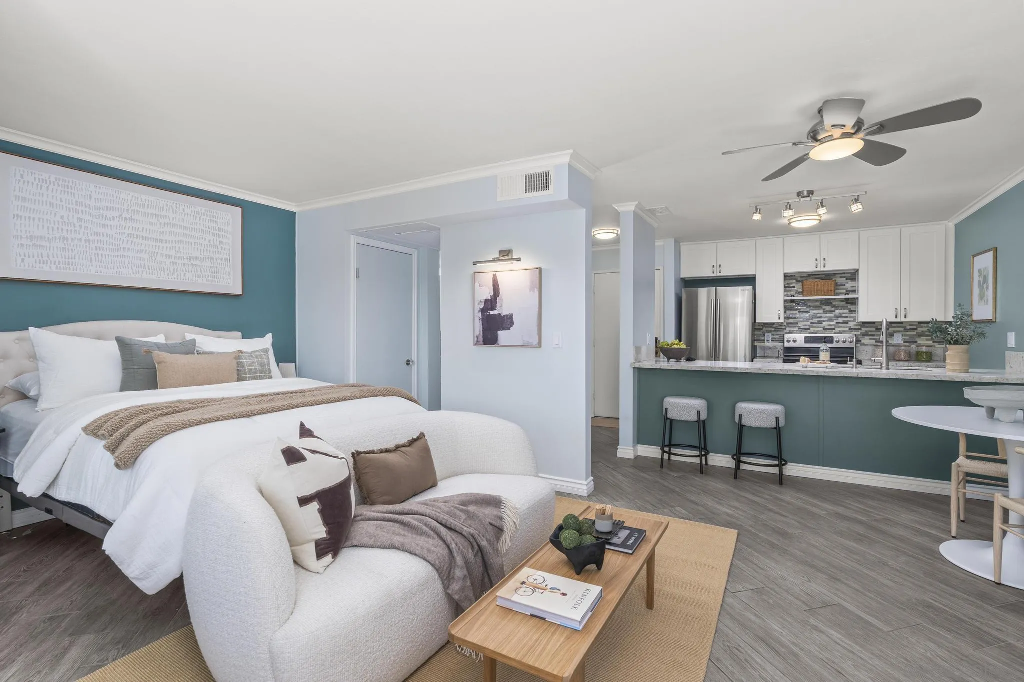 5710 Baltimore Dr Unit #427