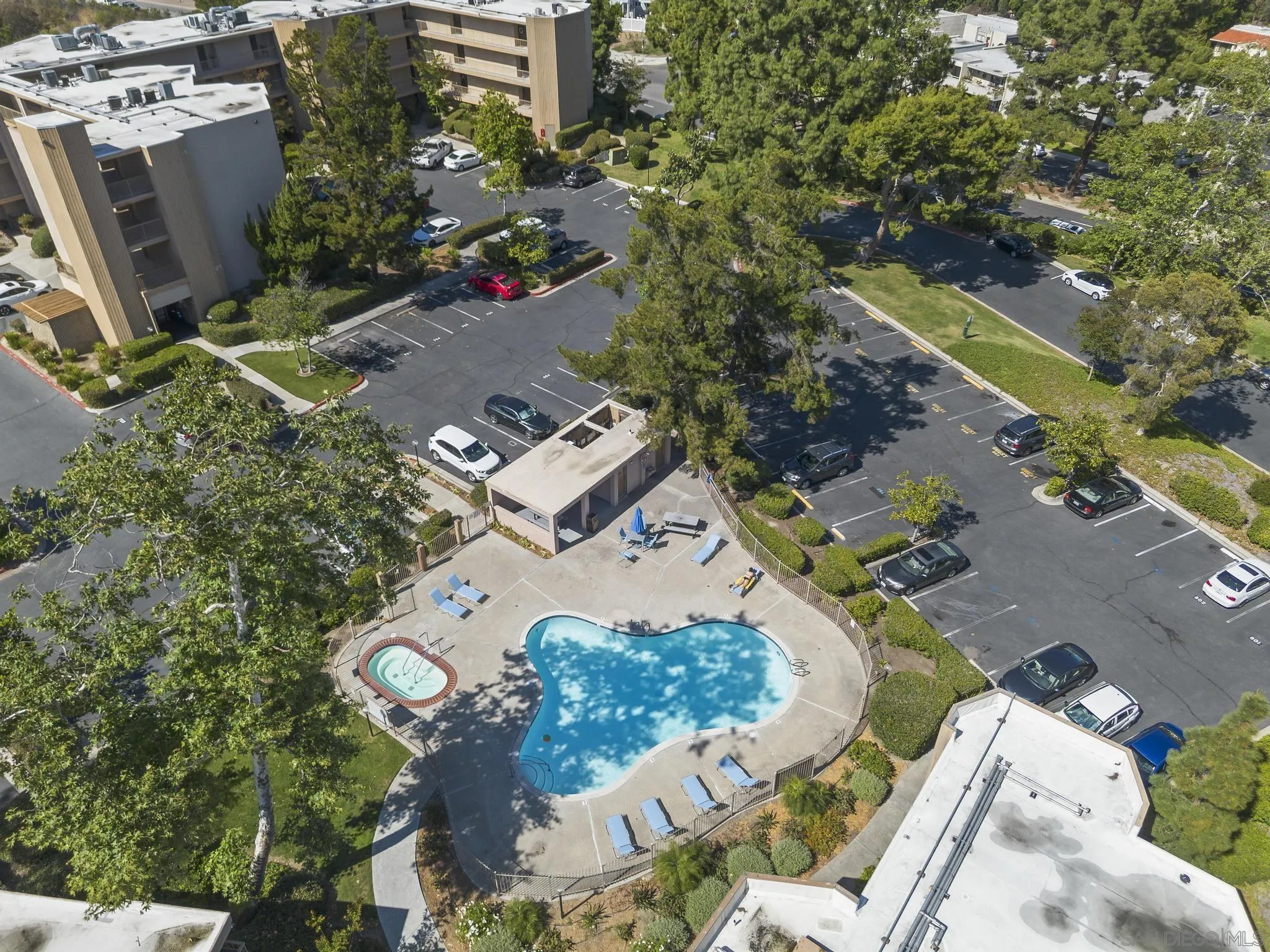 5710 Baltimore Dr Unit #427