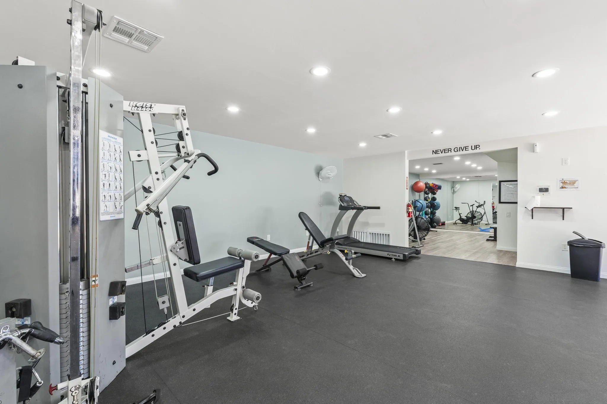 5710 Baltimore Dr Unit #427