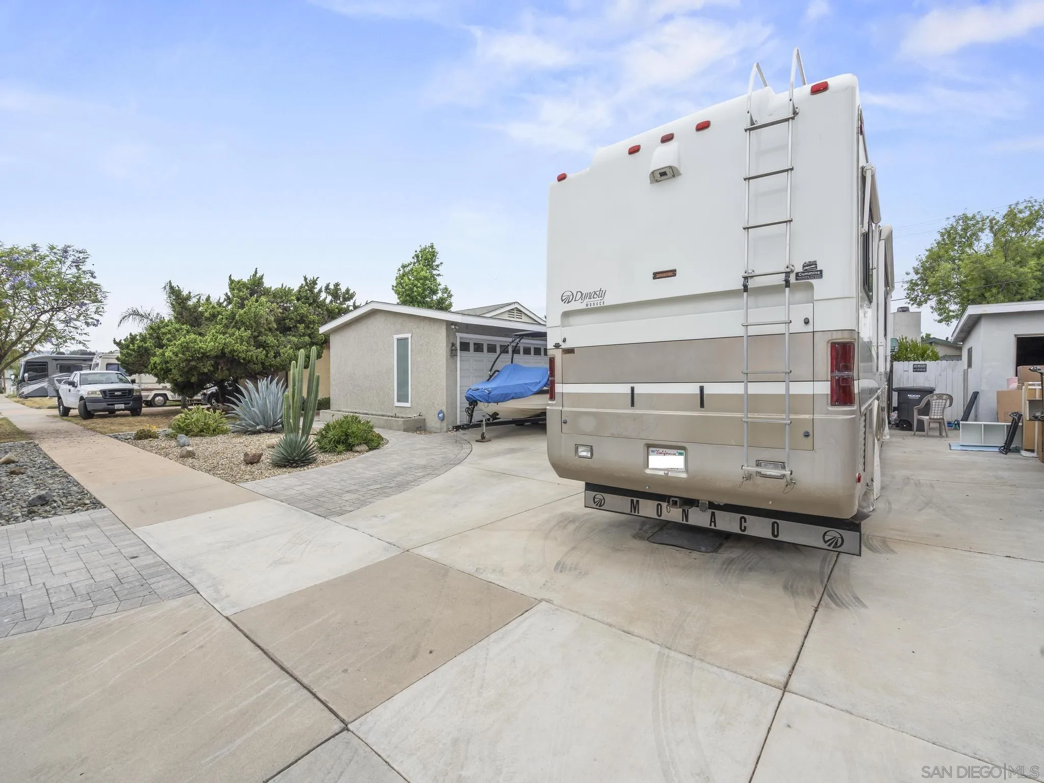 672 Brockwood Dr.