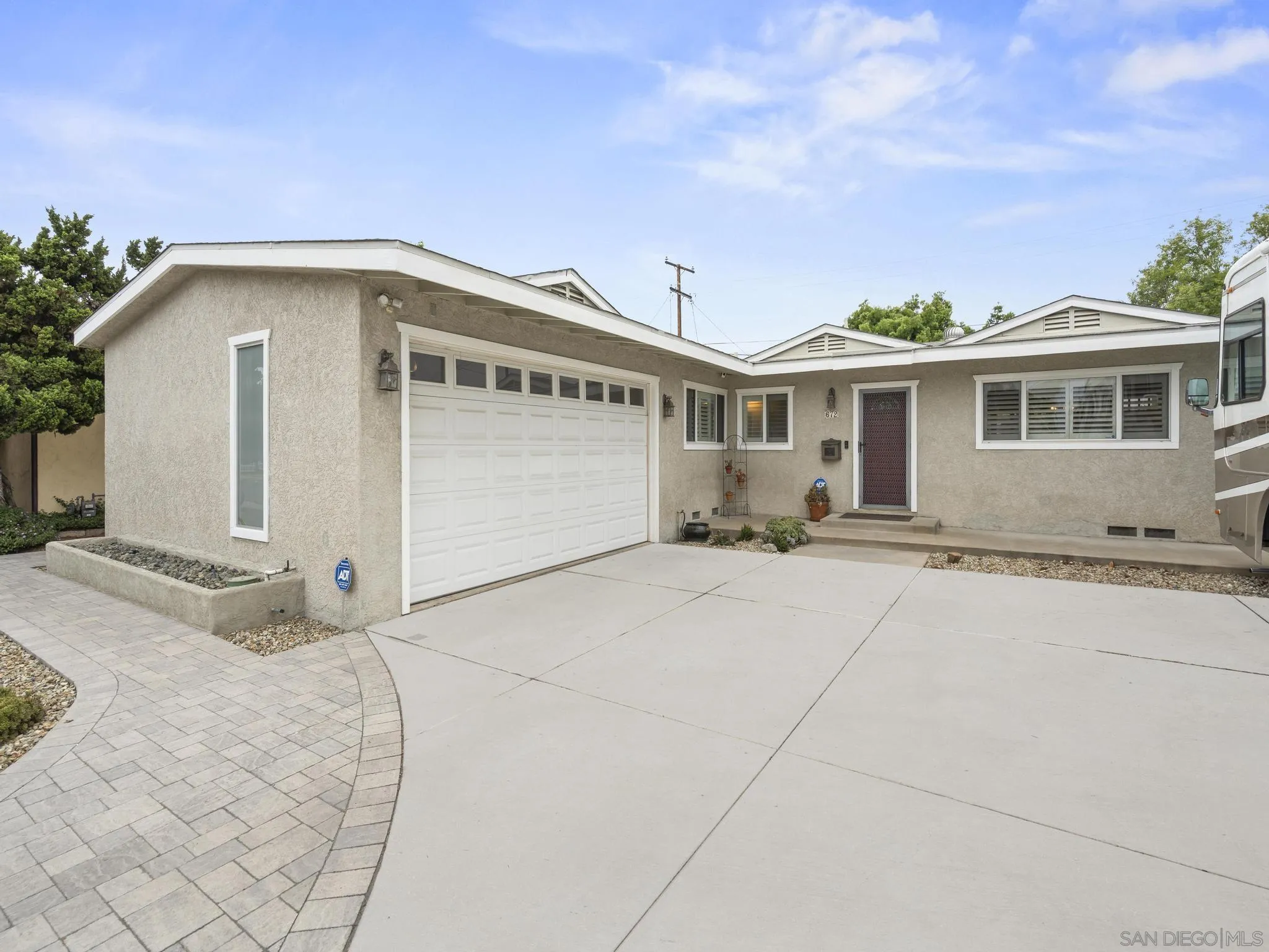 672 Brockwood Dr.