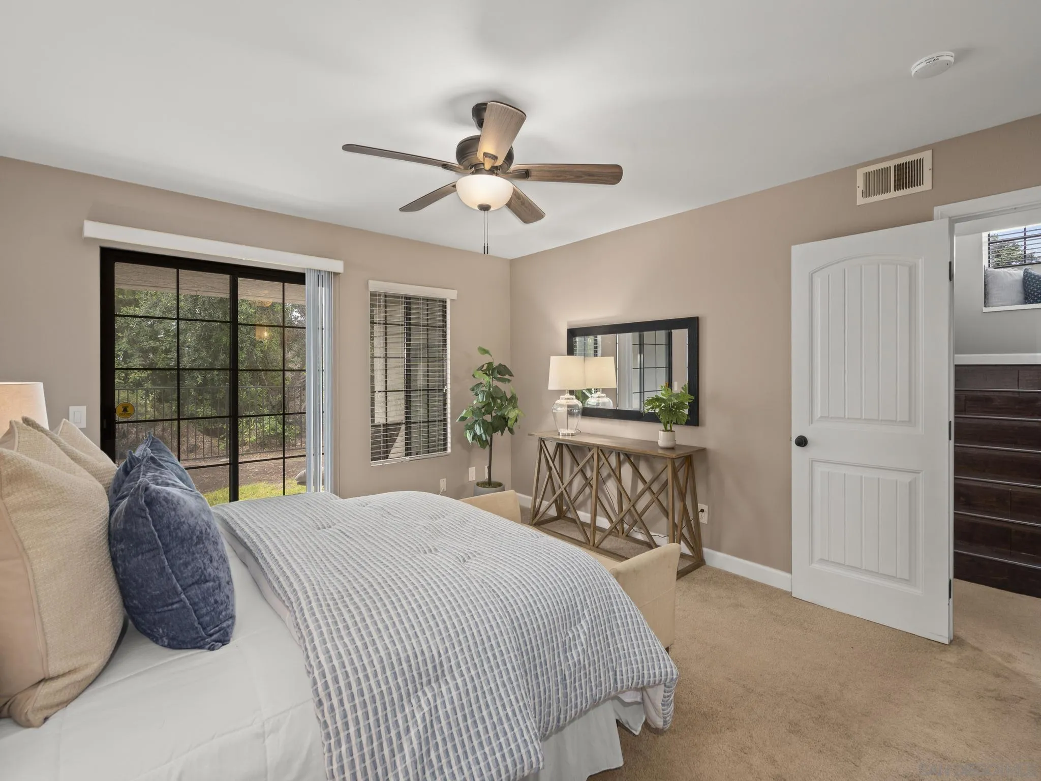 1536 Apache Dr. Unit #f