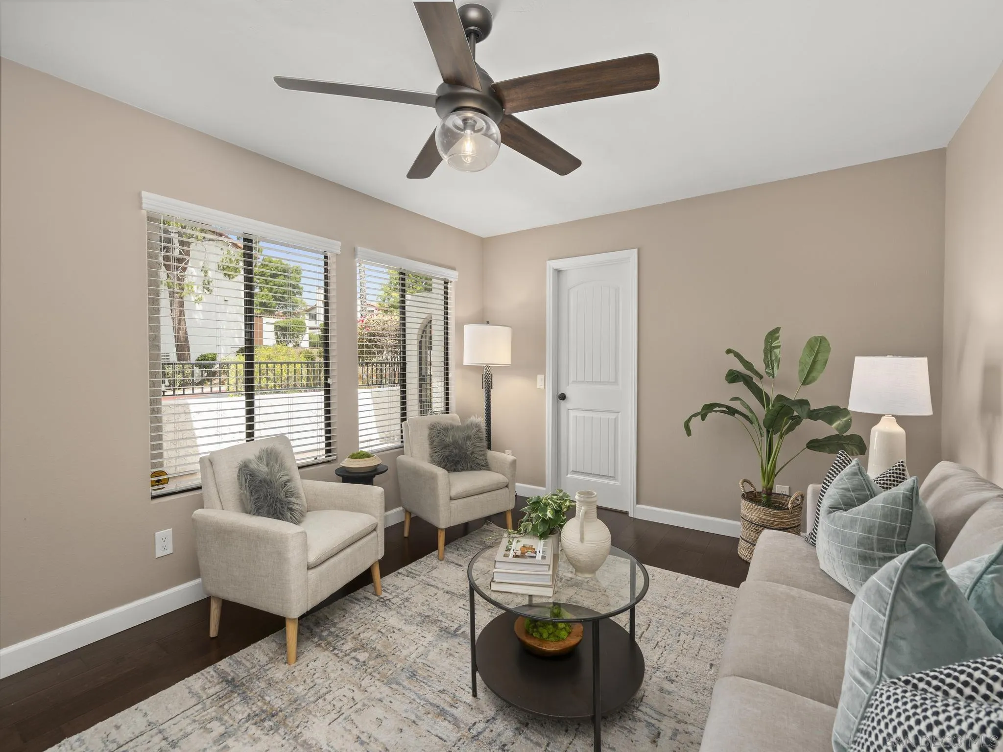 1536 Apache Dr. Unit #f