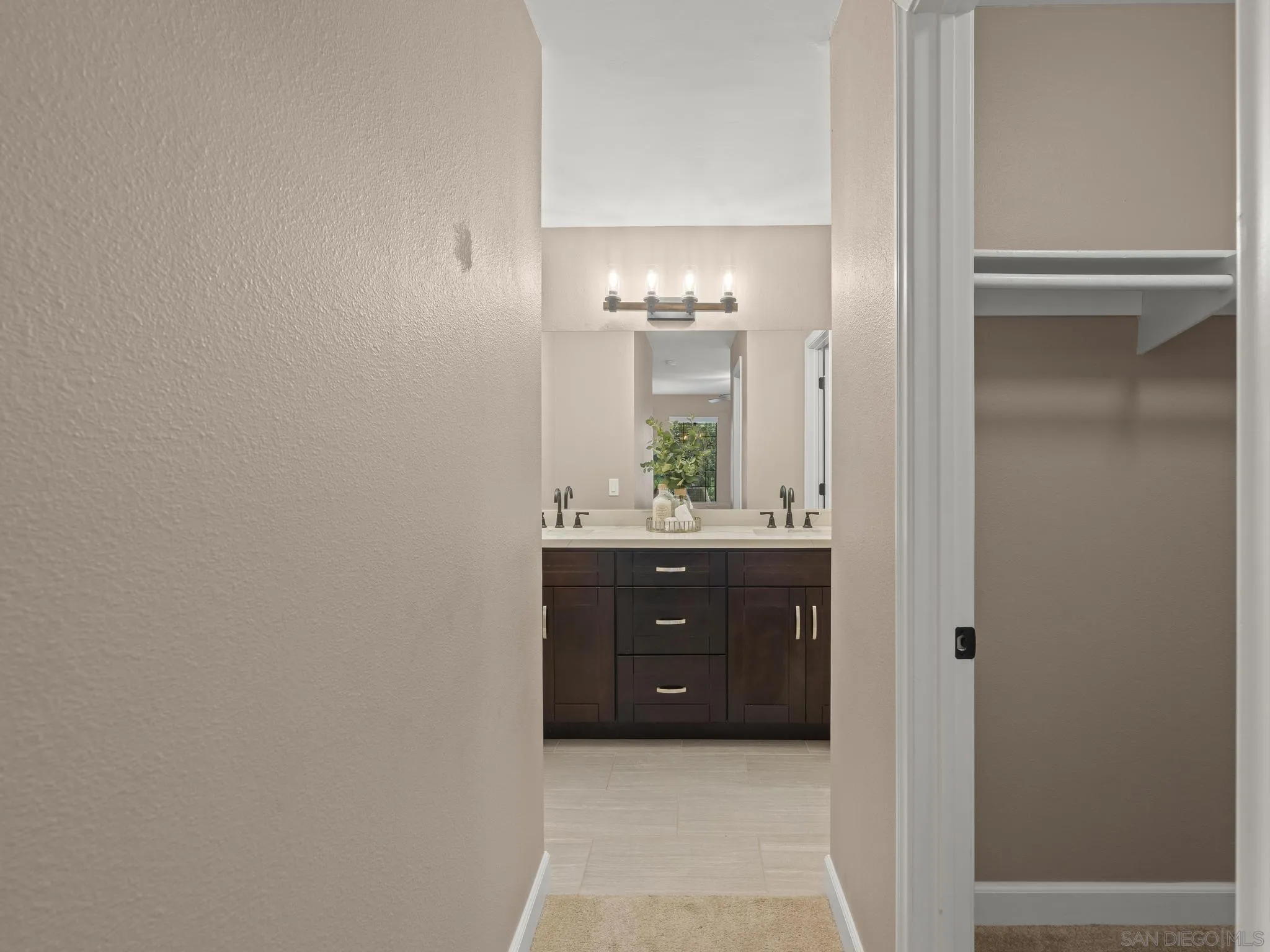 1536 Apache Dr. Unit #f