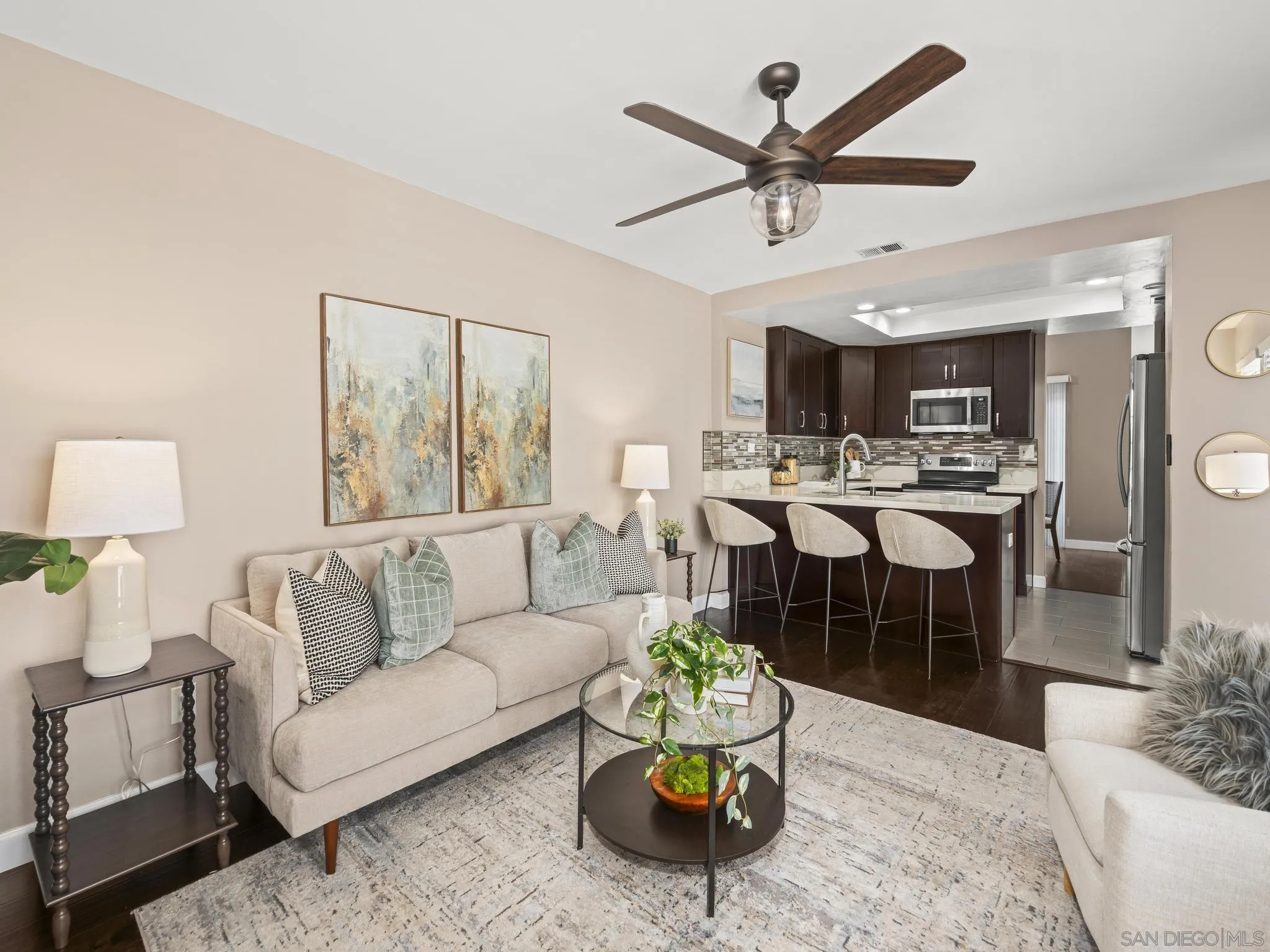 1536 Apache Dr. Unit #f