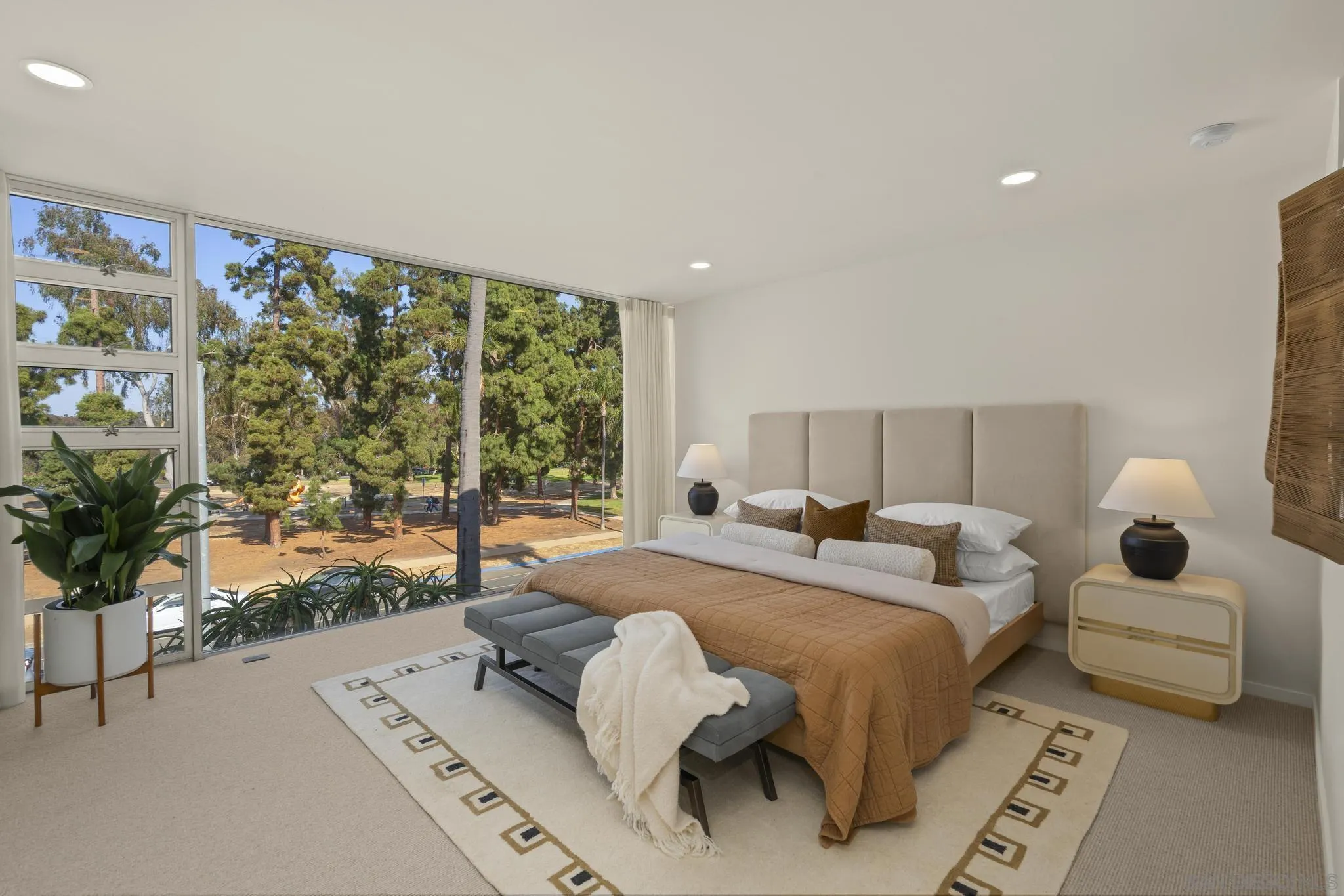 3200 6th Ave Unit 307