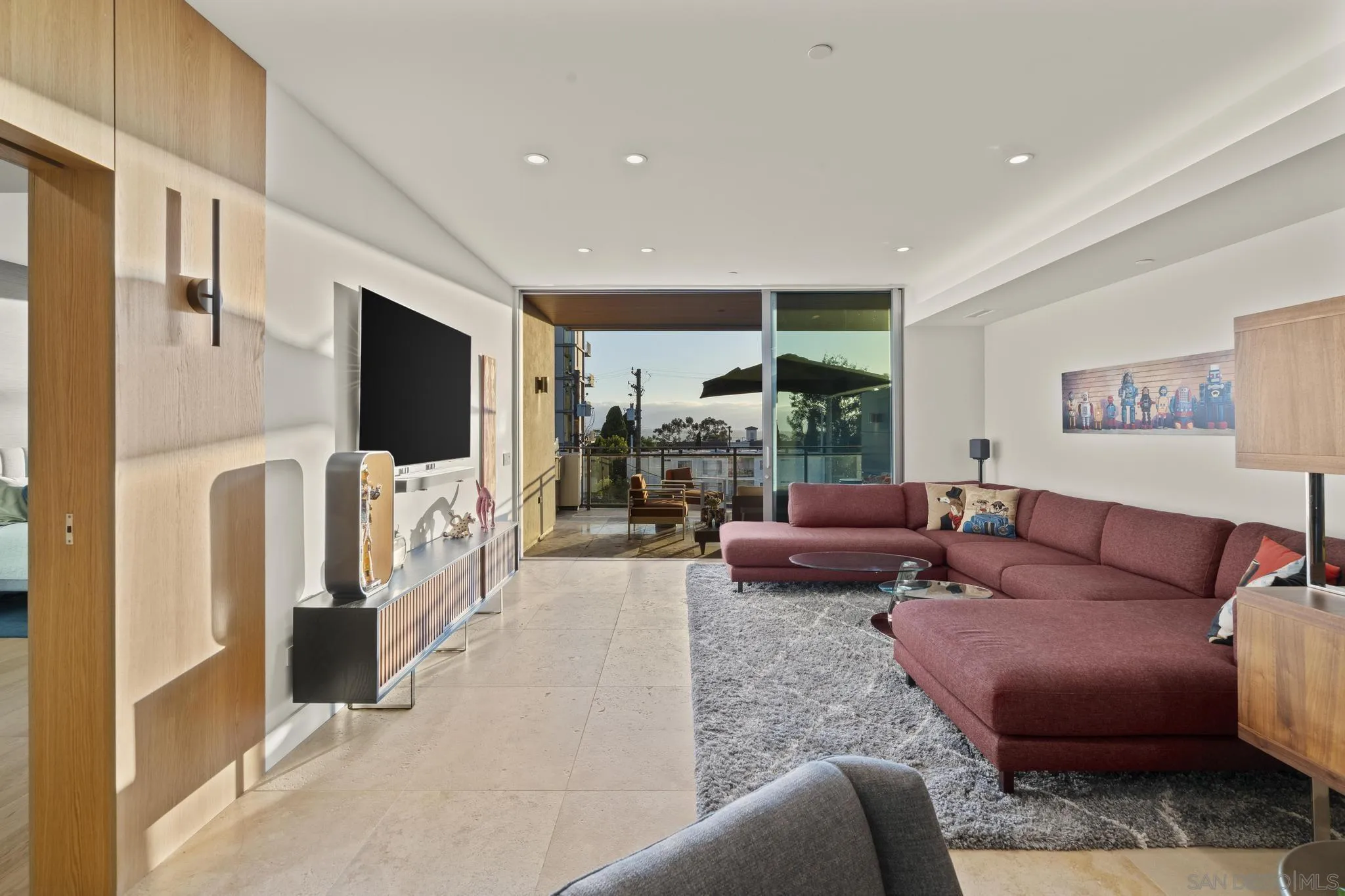 2750 4th Ave Unit 303