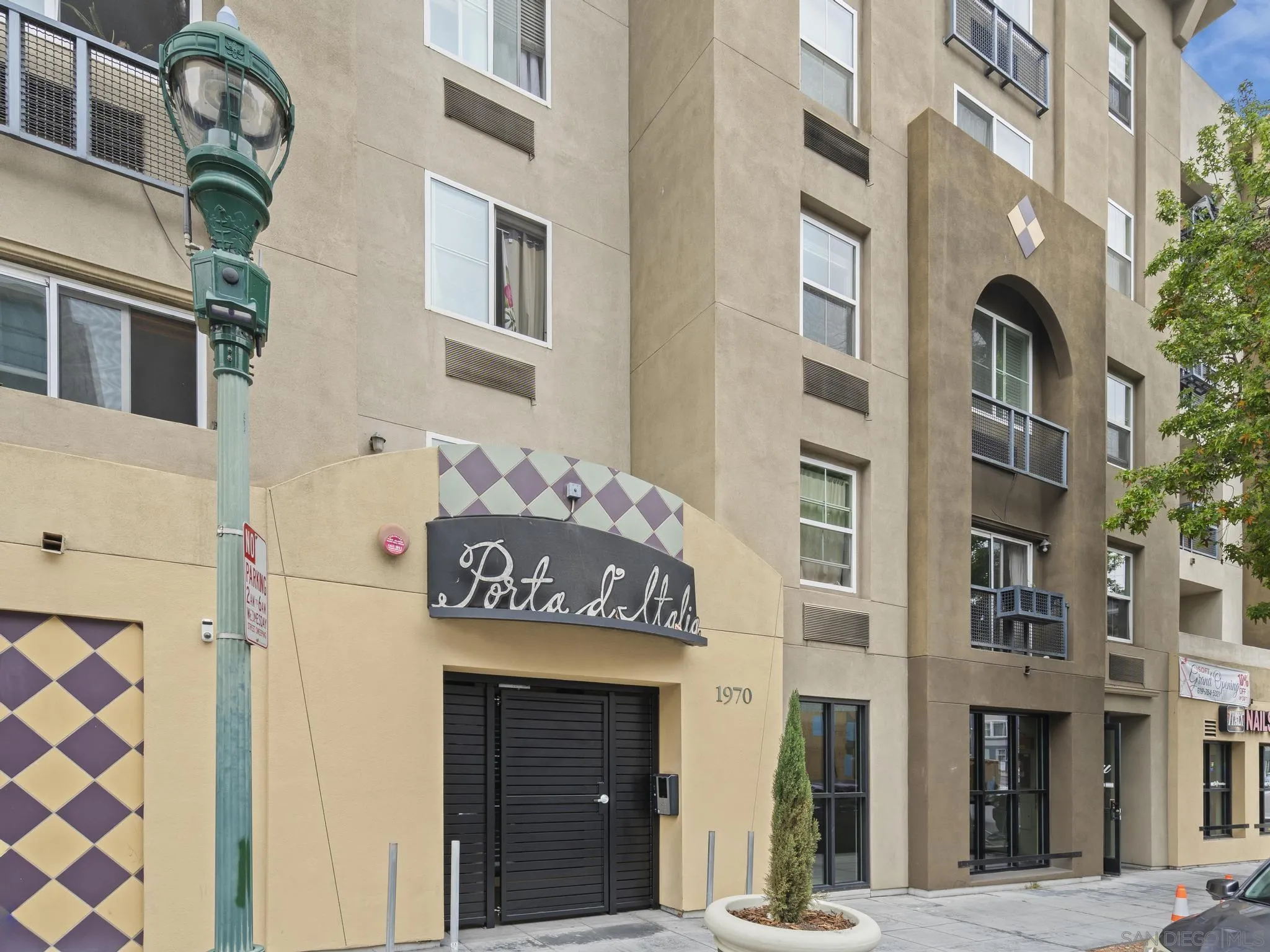 1970 Columbia St Unit #312