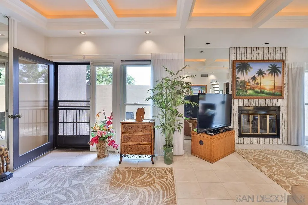 835 D Ave Unit 4