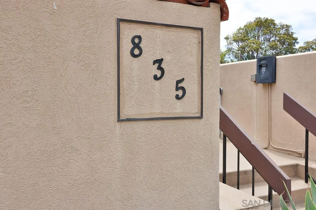 835 D Ave Unit 4