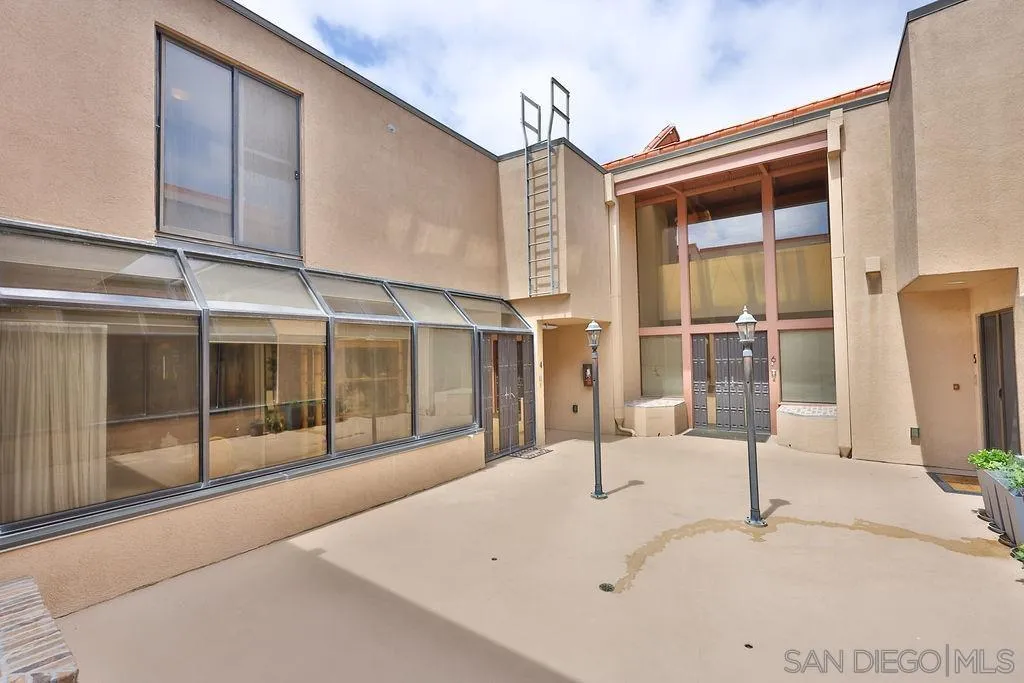 835 D Ave Unit 4