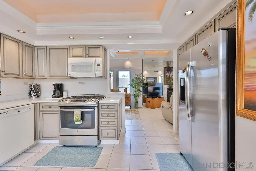 835 D Ave Unit 4