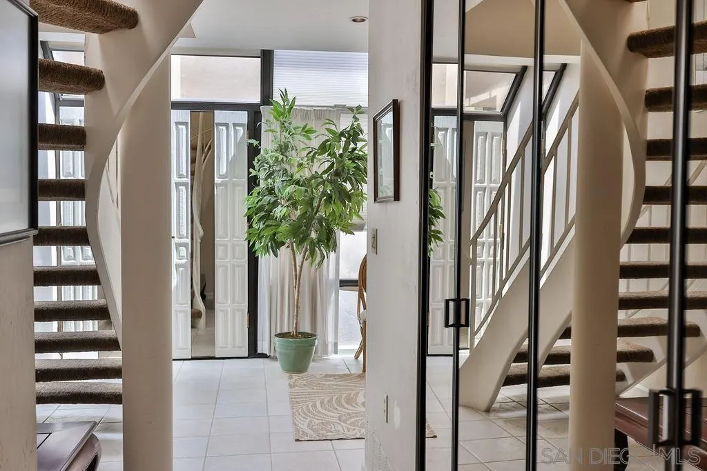 835 D Ave Unit 4