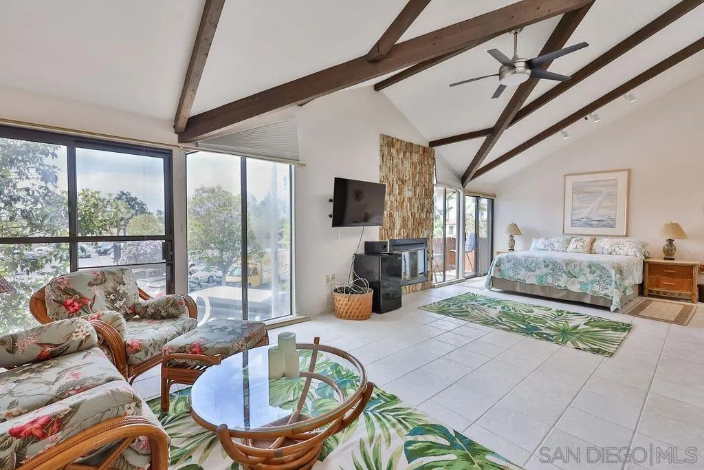 835 D Ave Unit 4