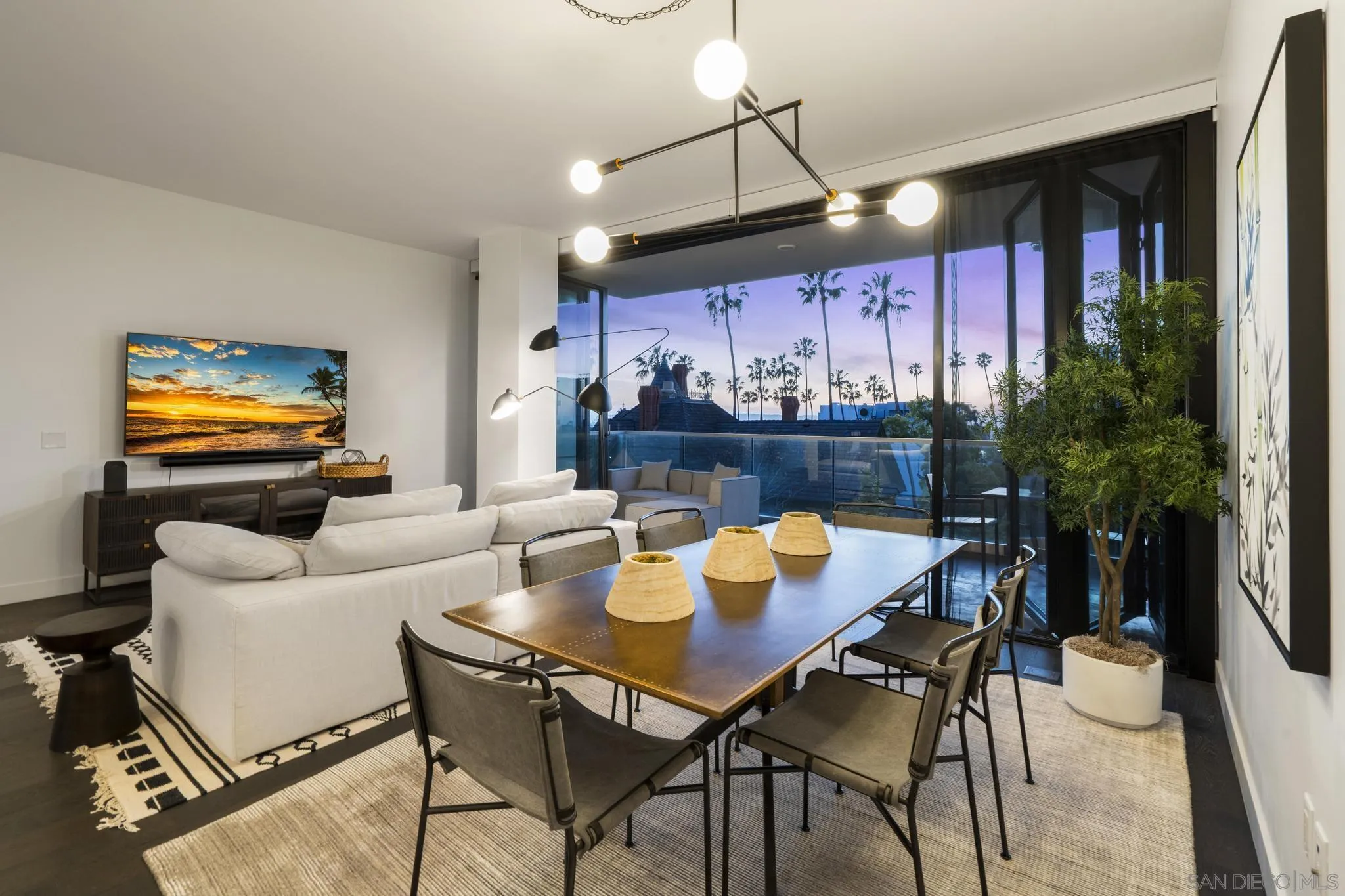 2604 5th Ave Unit 406
