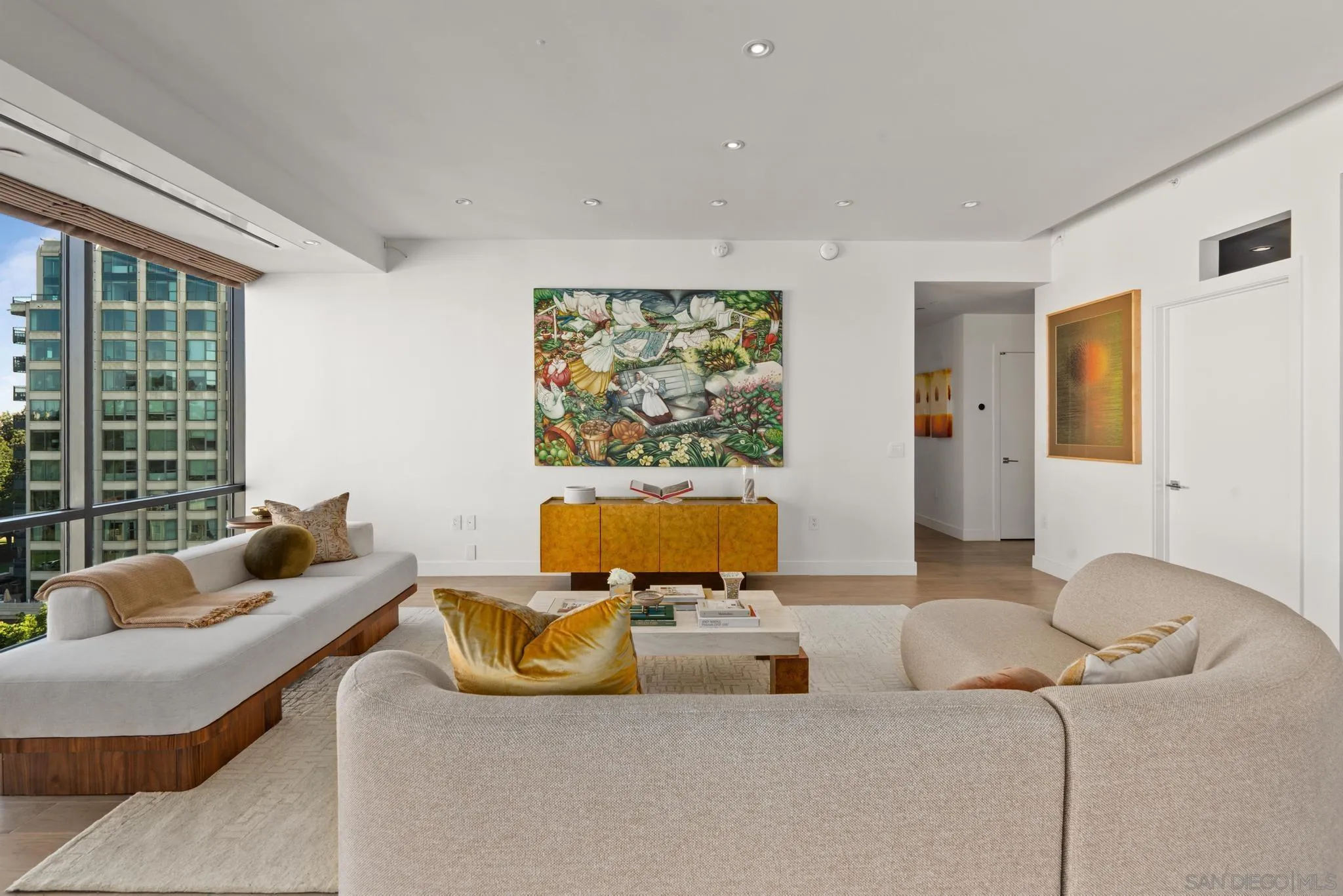 2604 5th Ave Unit 801