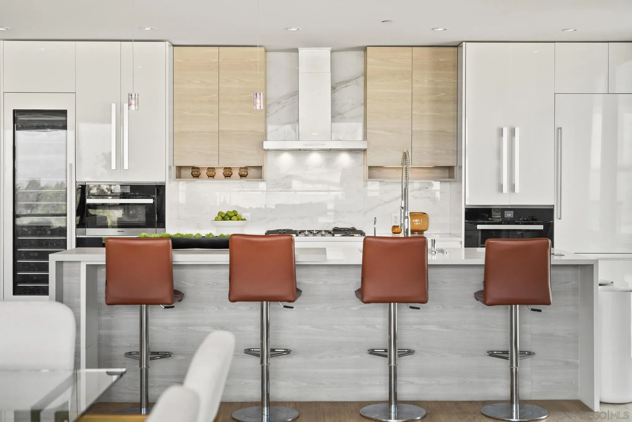 2604 5th Ave Unit 801