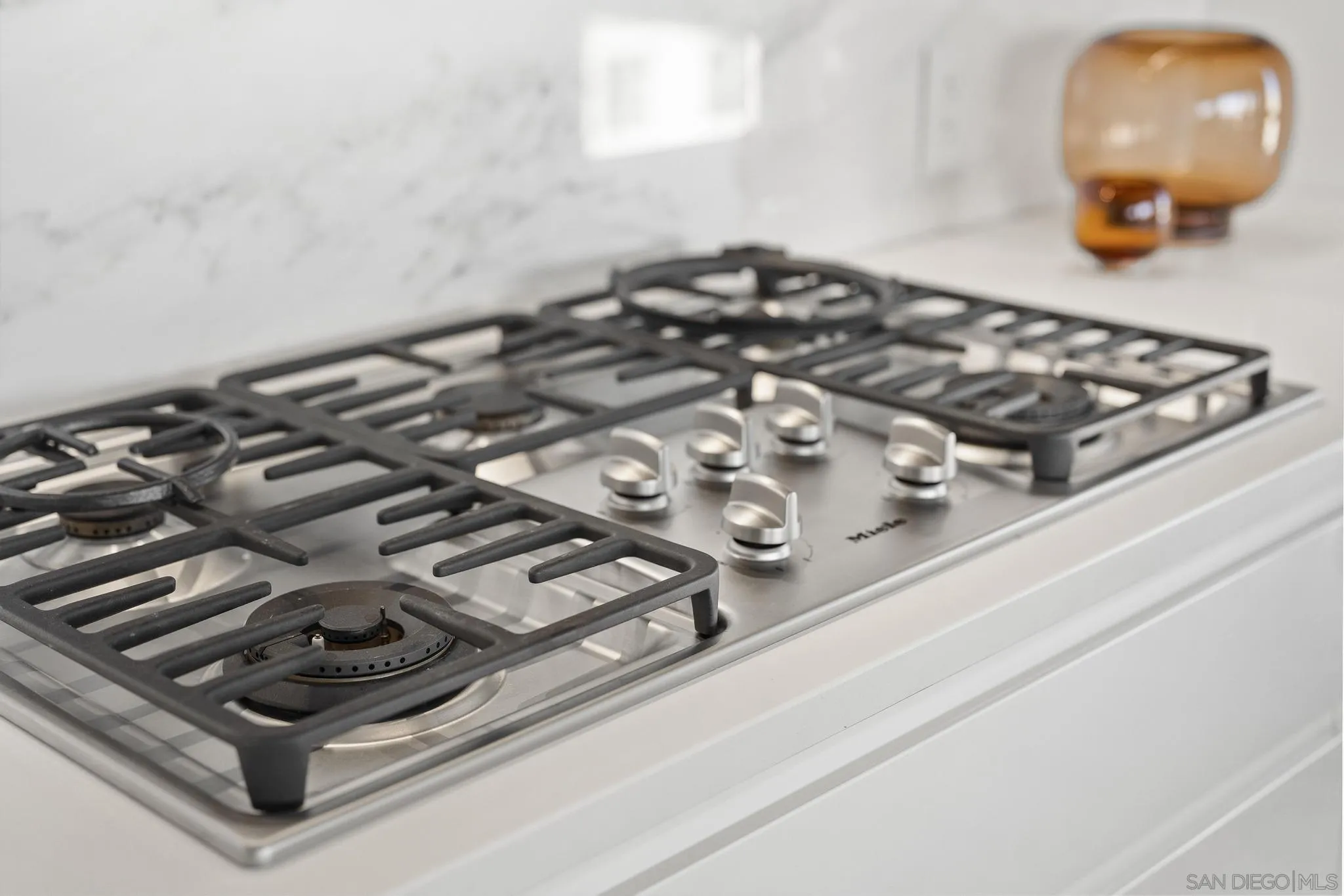 2604 5th Ave Unit 801