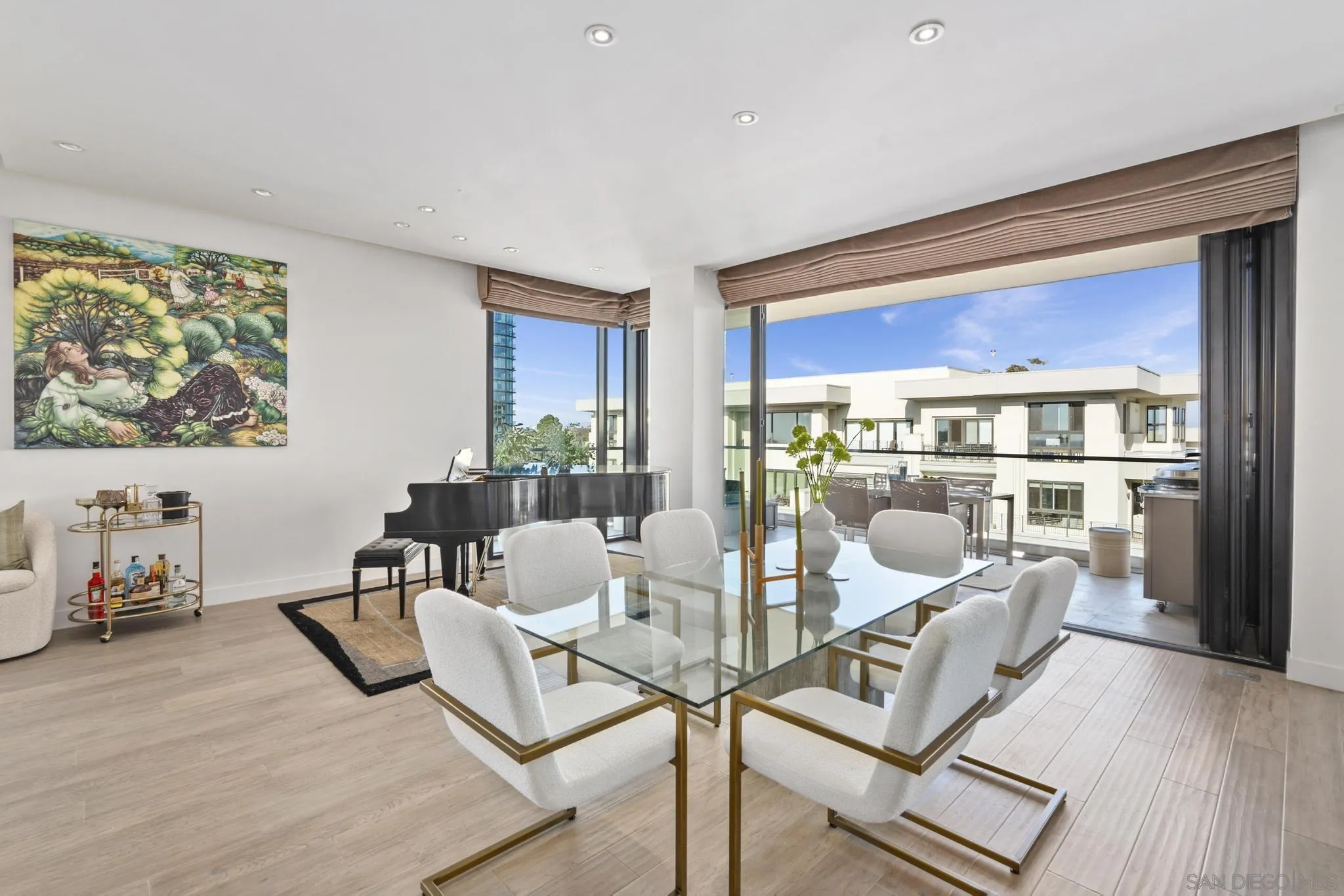 2604 5th Ave Unit 801